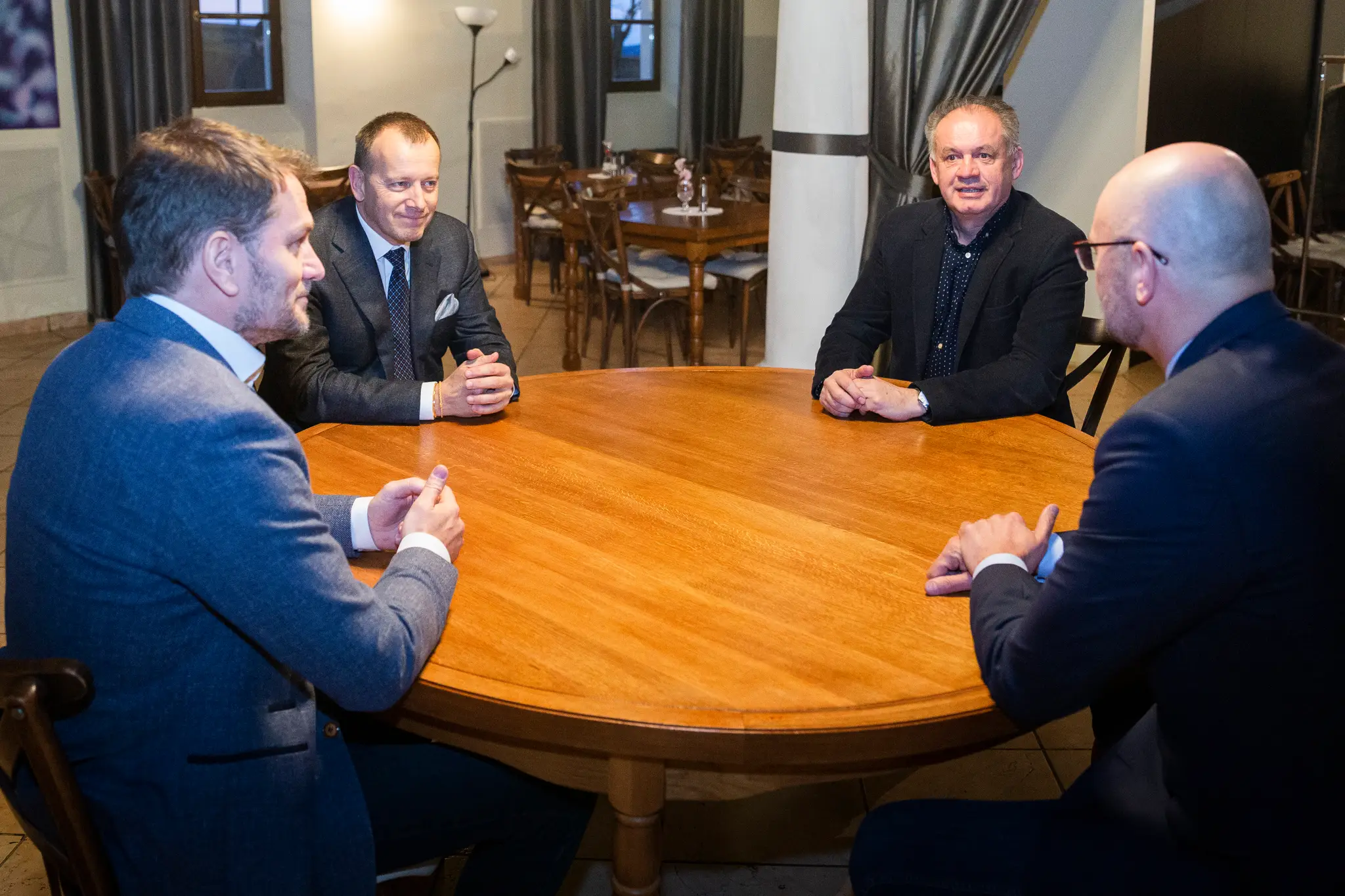 Spoločné stretnutie lídrov strán OĽaNO, SaS, Sme rodina, Za ľudí o možnej koaličnej vláde (5.3.2020)