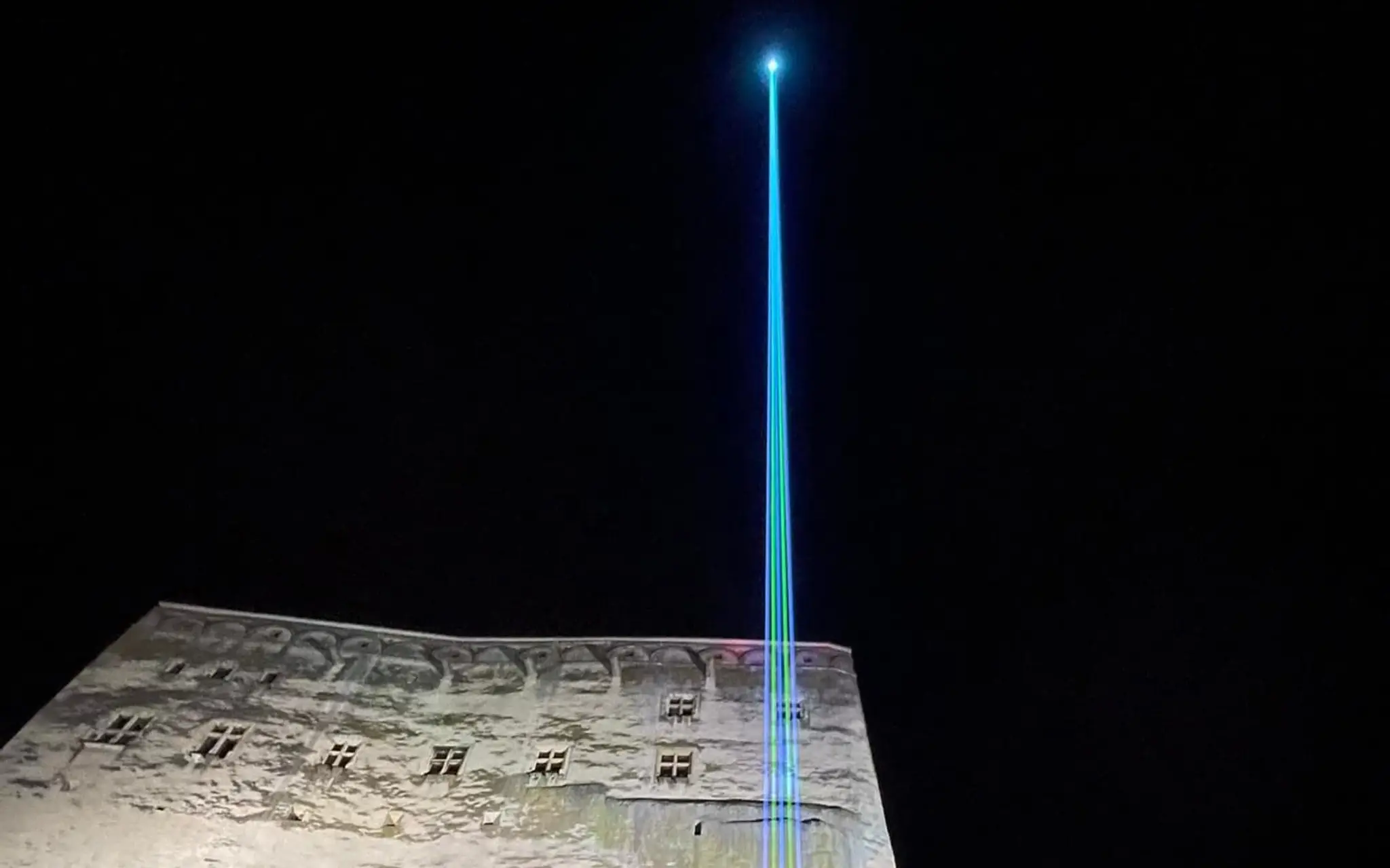 Trenčiansky hrad laser