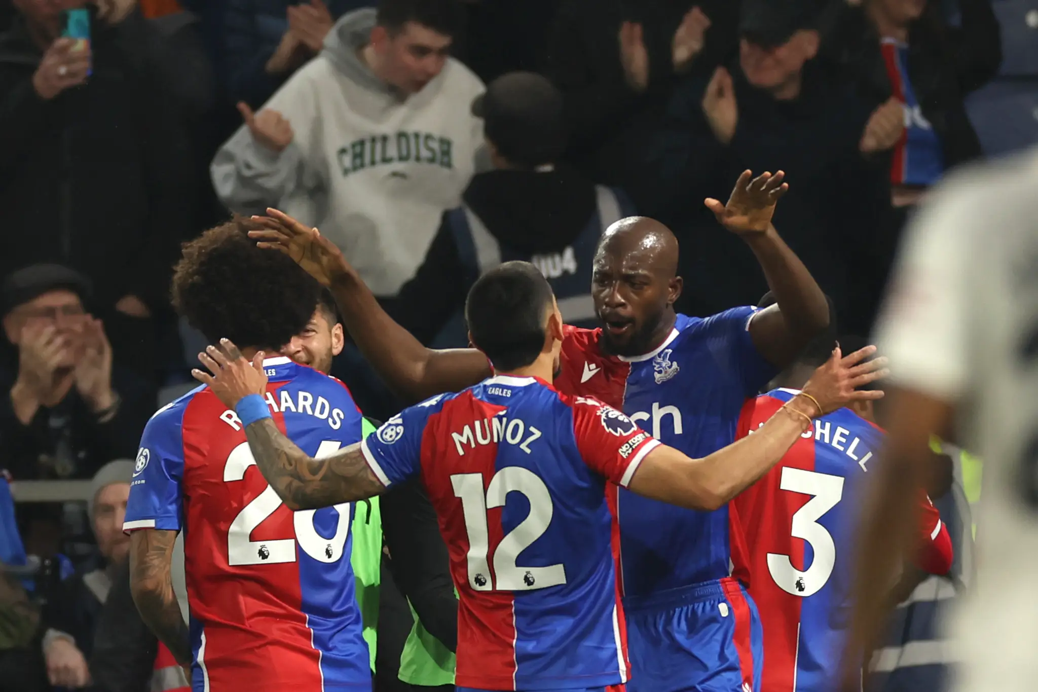 Oslavujúci hráči Crystal Palace