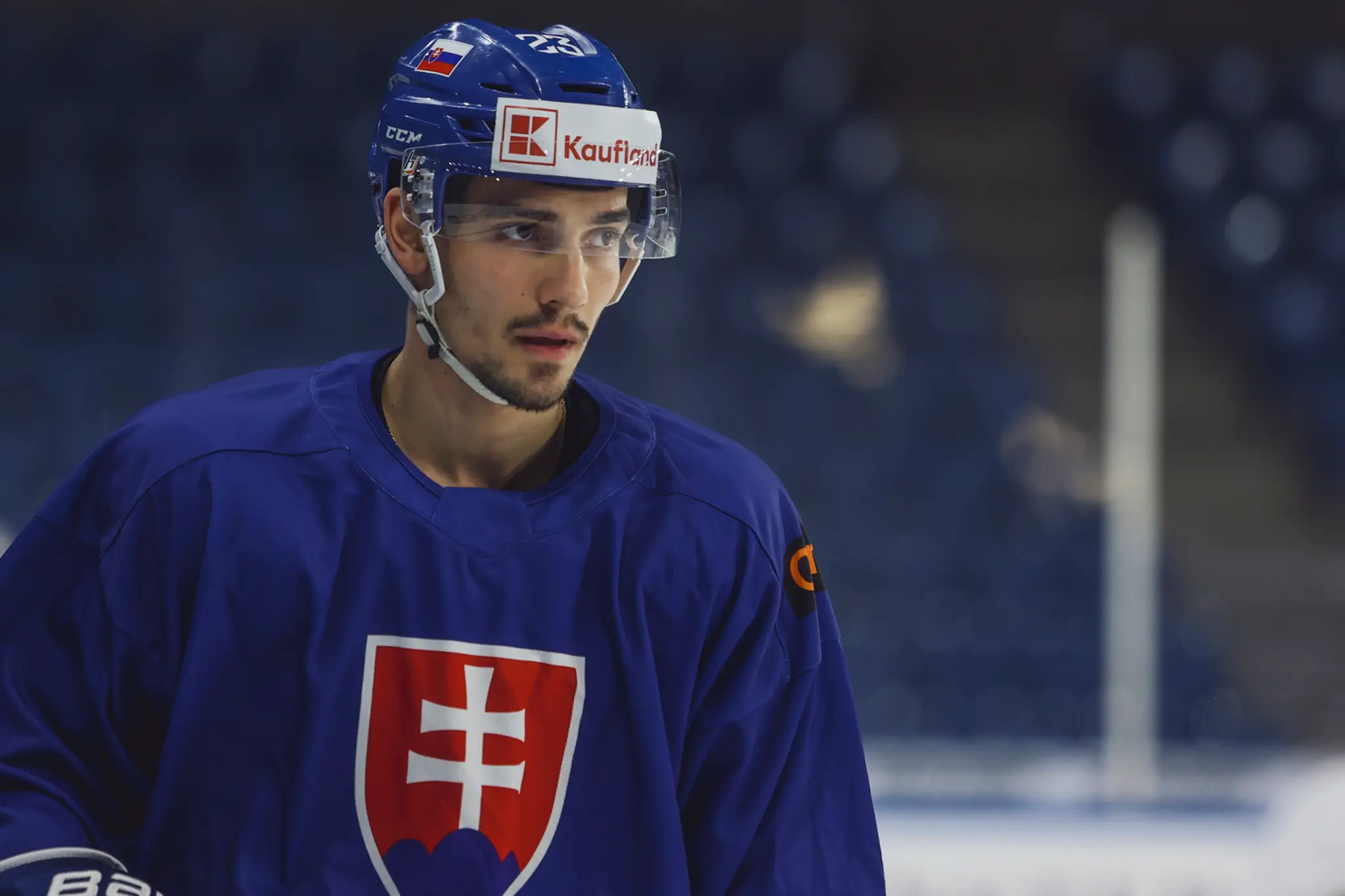Slovenský hokejista Marek Valach, ktorý sa pripojil k reprezentácii počas Nemeckého pohára.