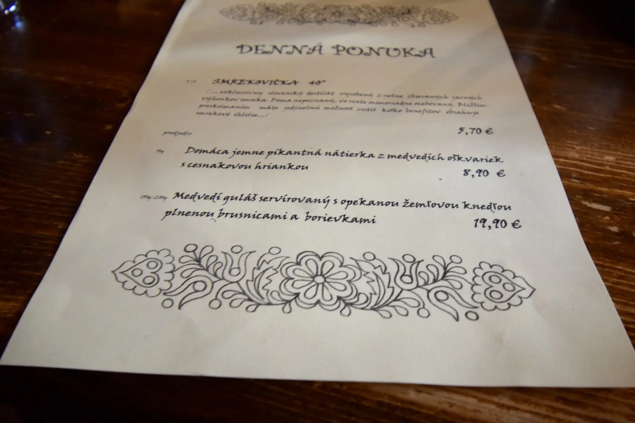 Menu s medvedími špecialitami