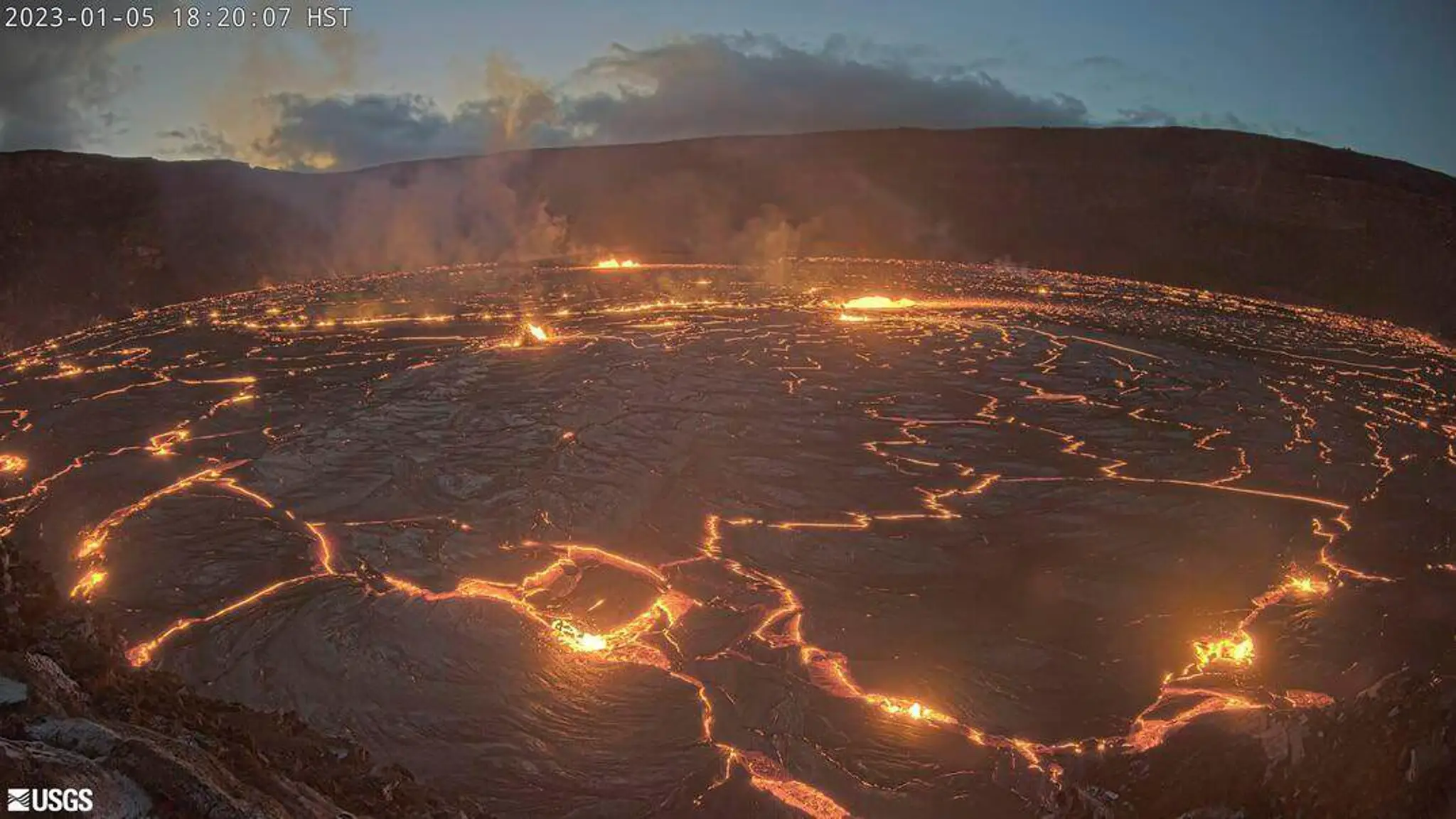 Havajská sopka Kilauea začala vybuchovať 