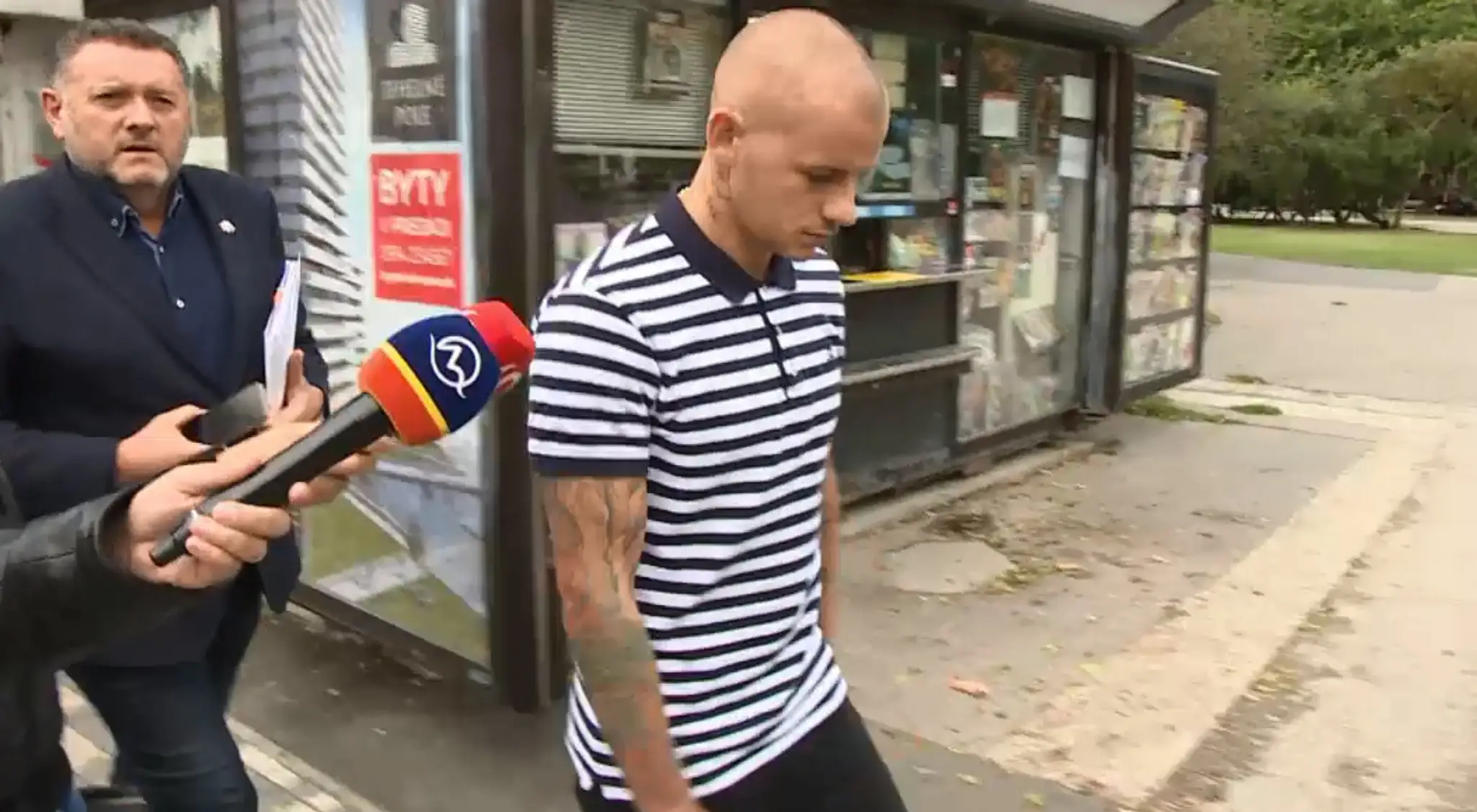 Počas jazdy Weissa ml. s kamarátmi sa v aute diali prekvapivé veci