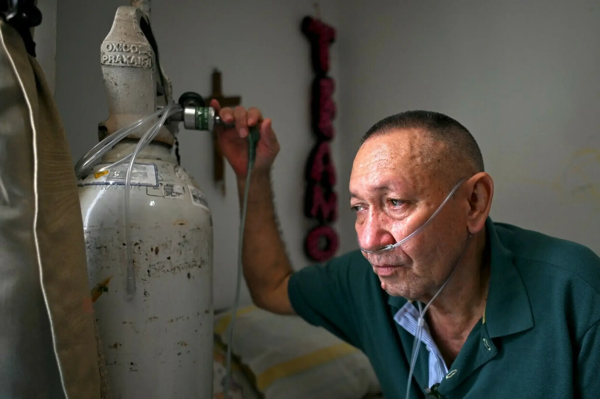 Victor Escobar.