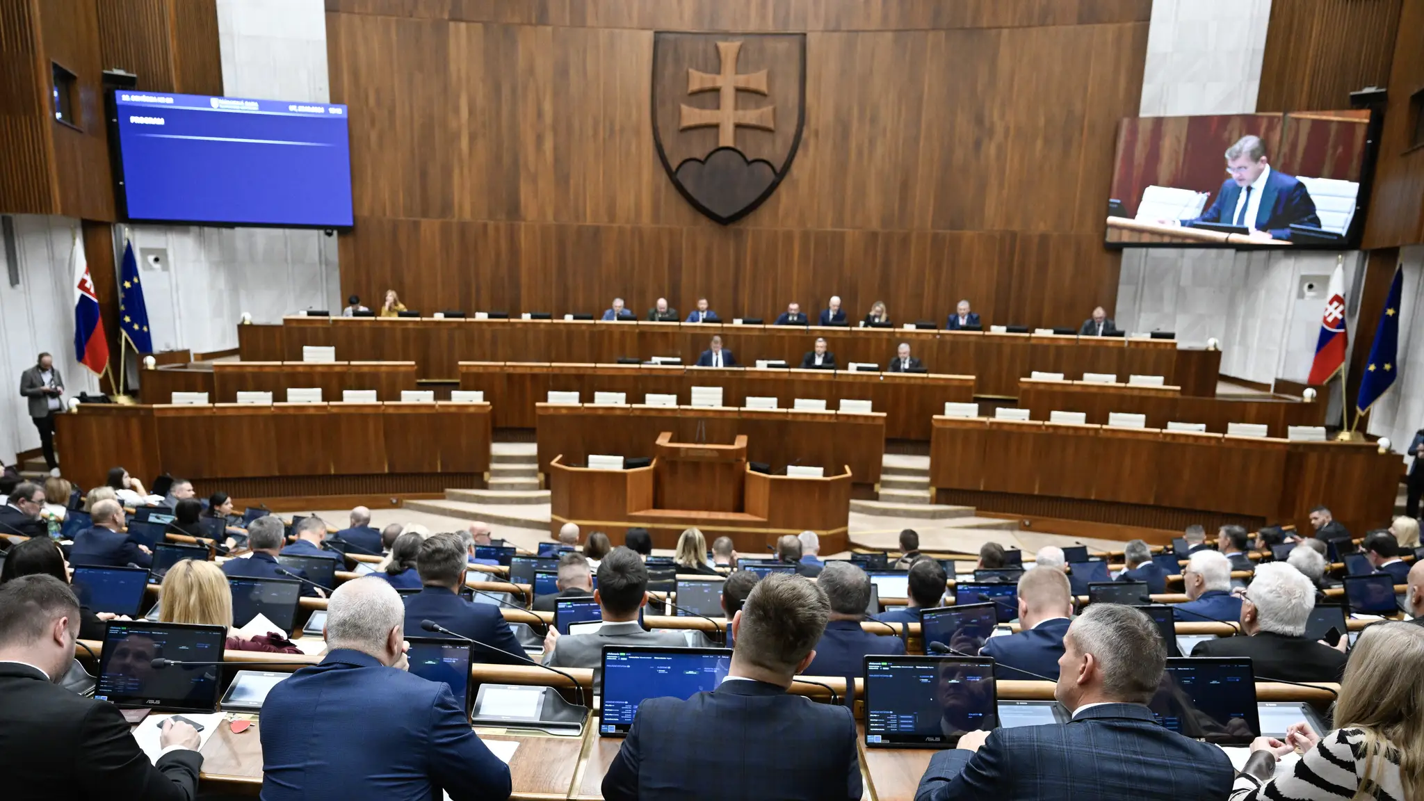 Parlament (ilustračná snímka)