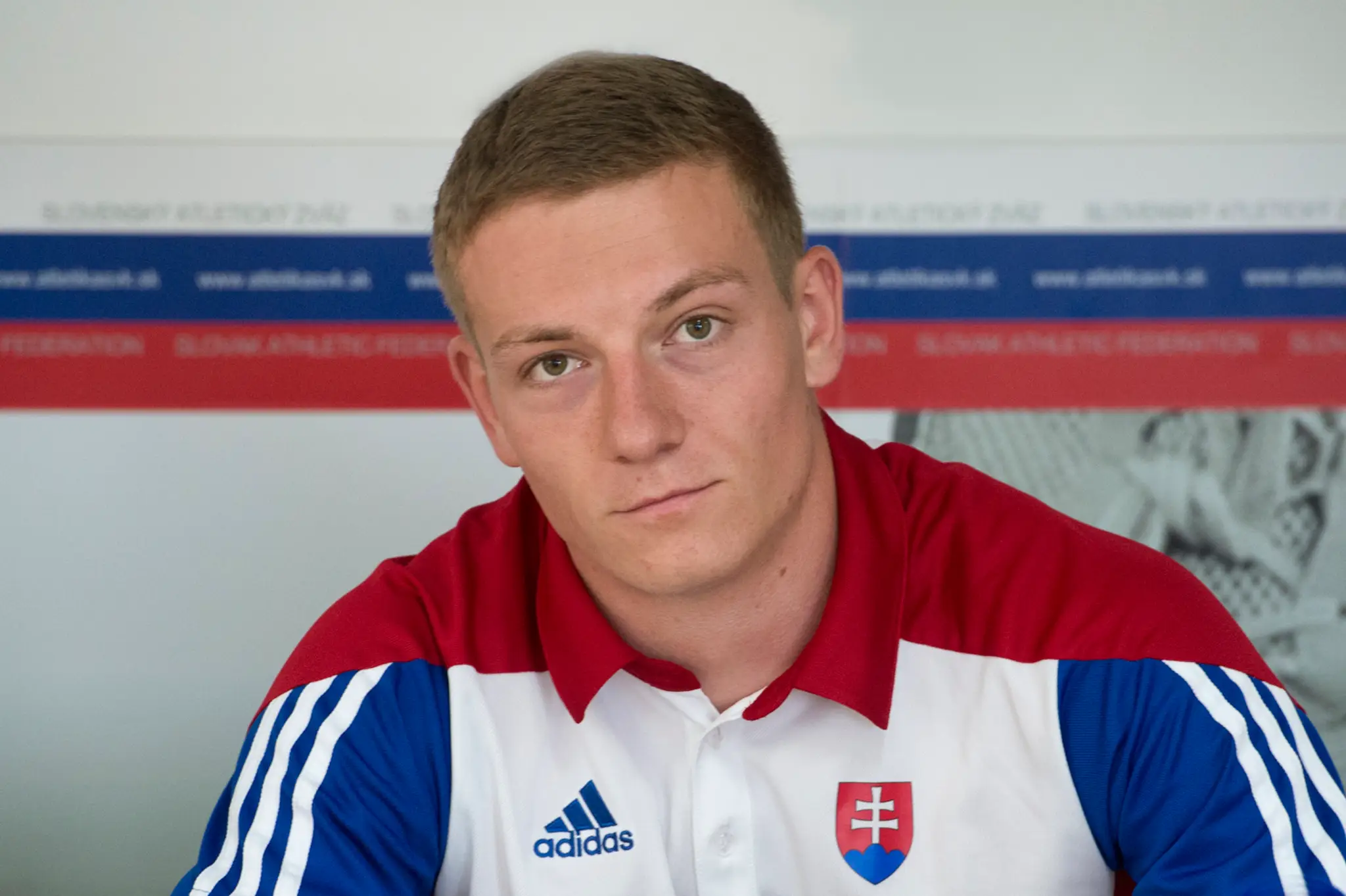 Šprintér Ján Volko počas tlačovej konferencie pred odletom na XI. ME do 23 rokov.