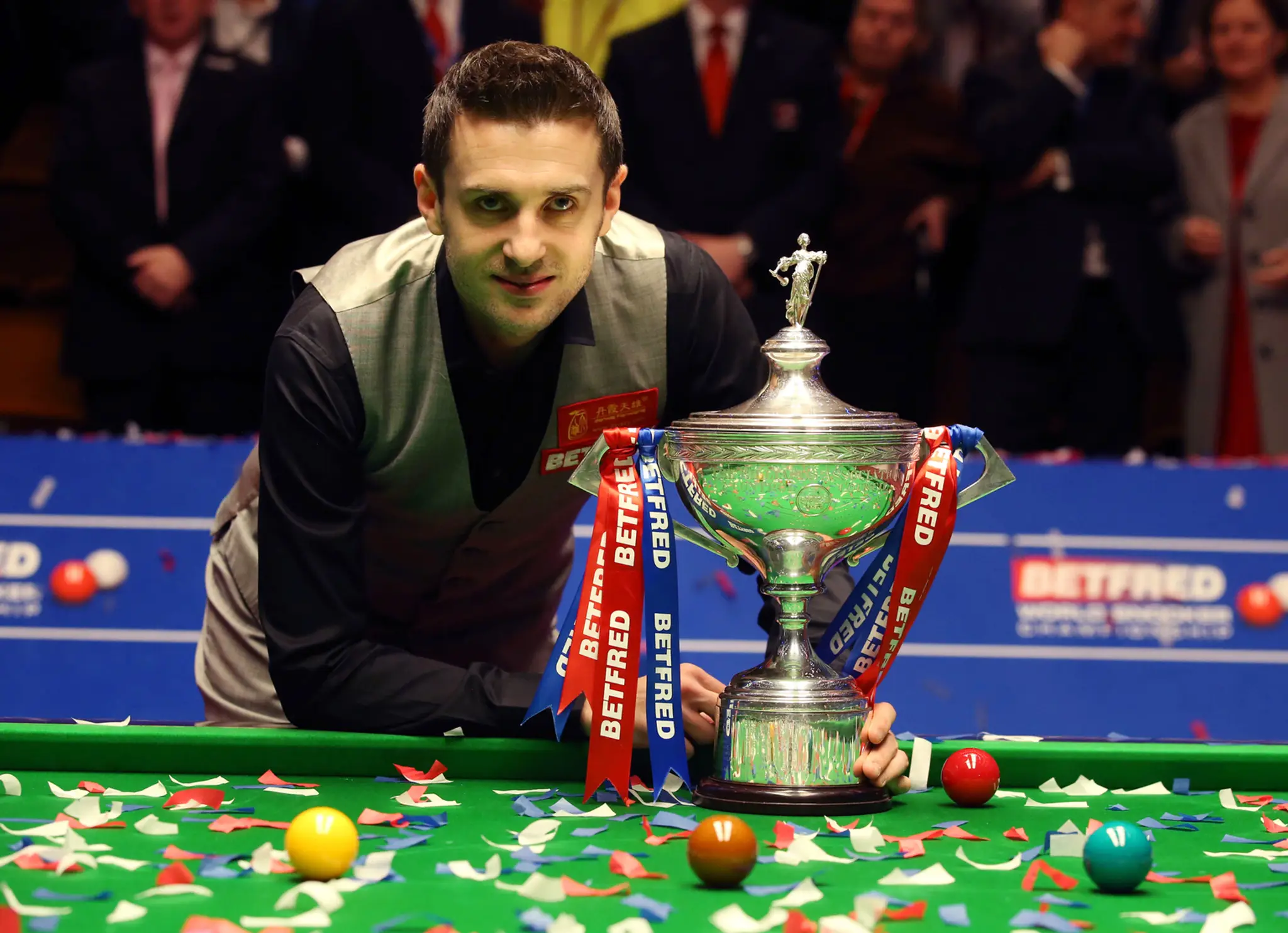 Angličan Mark Selby sa tretíkrát v kariére stal majstrom sveta v snookri.