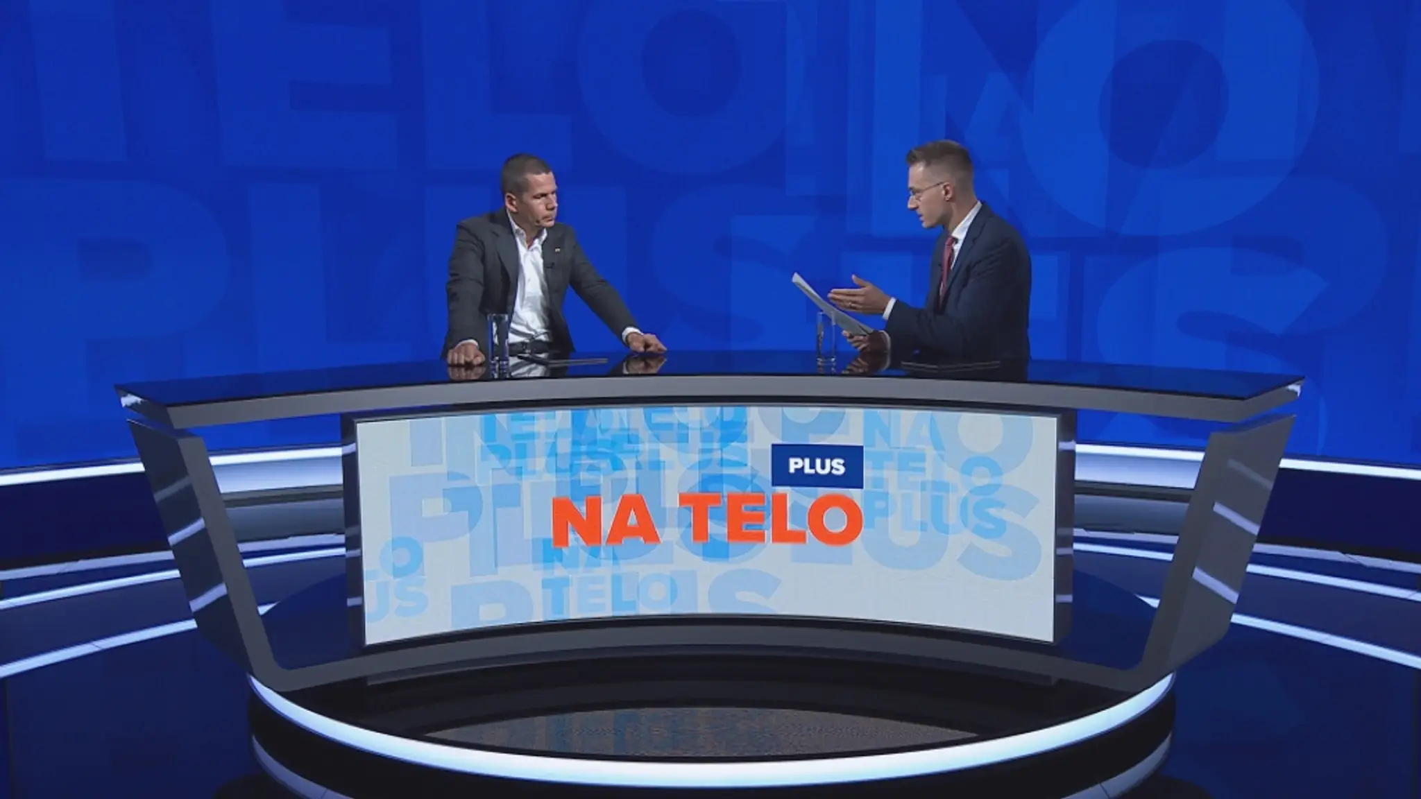 Na telo PLUS.
