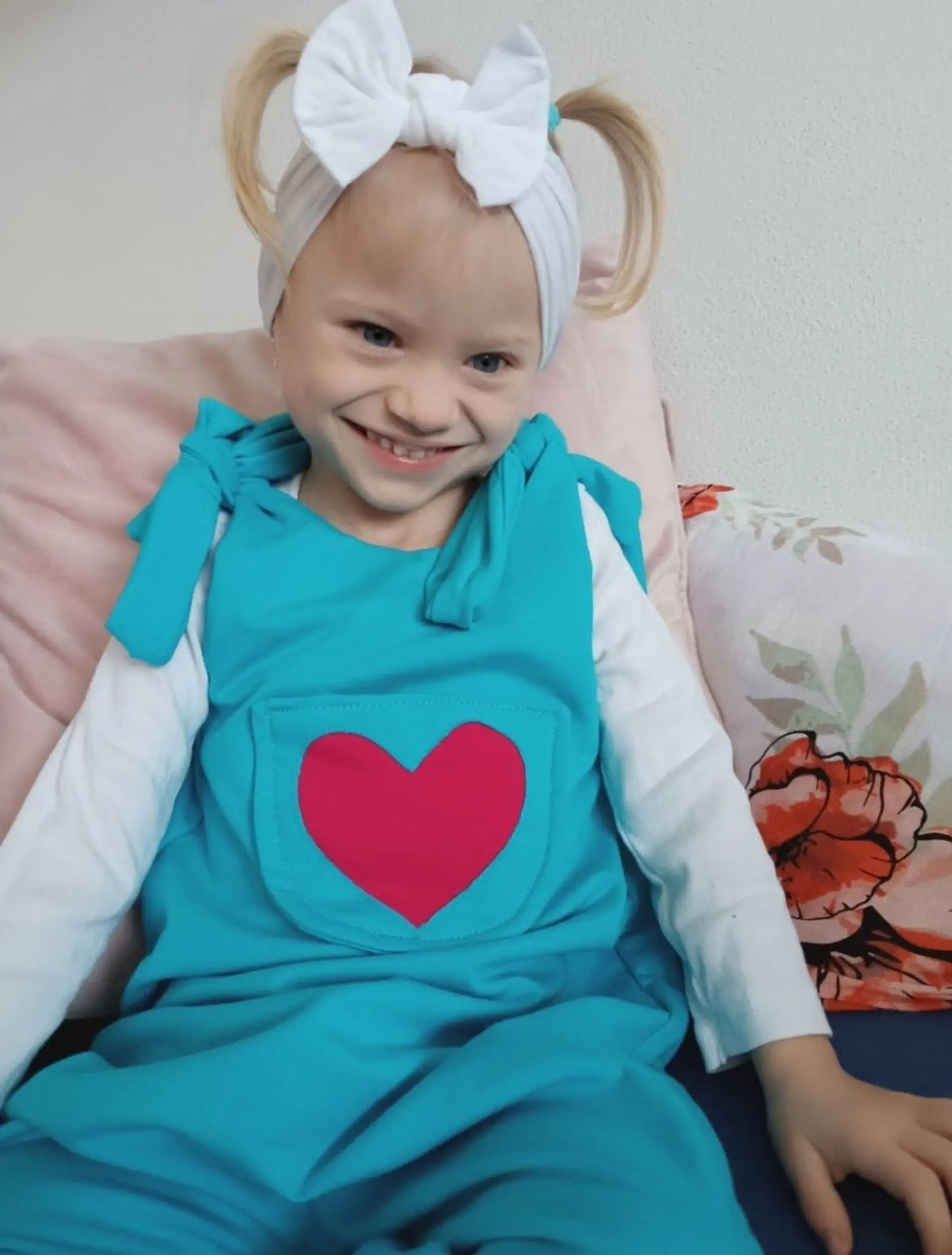Lucka sa narodila predčasne a odmalička má zdravotné ťažkosti