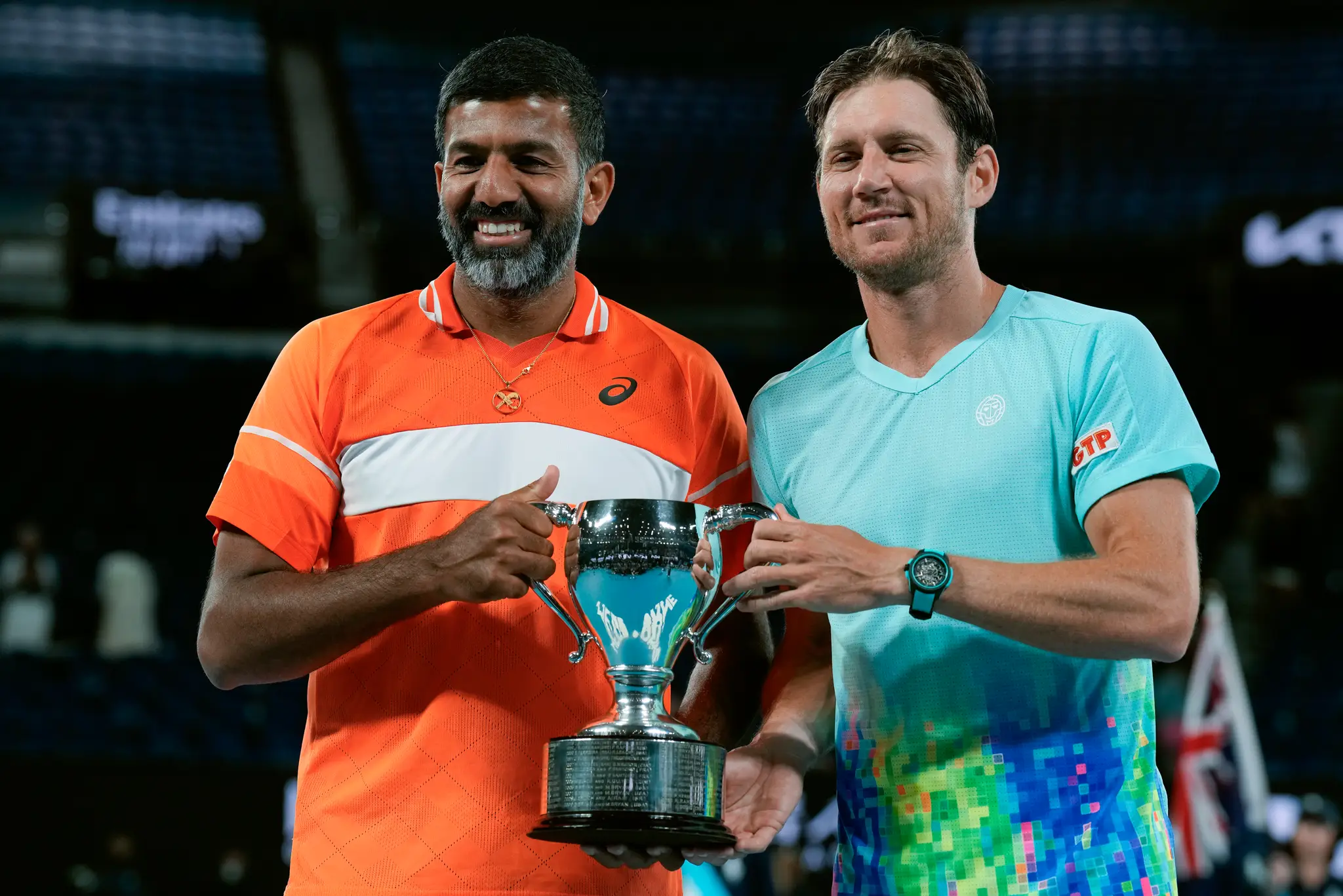 Indicko-austrálska dvojica Rohan Bopanna (vľavo) a Matthew Ebden