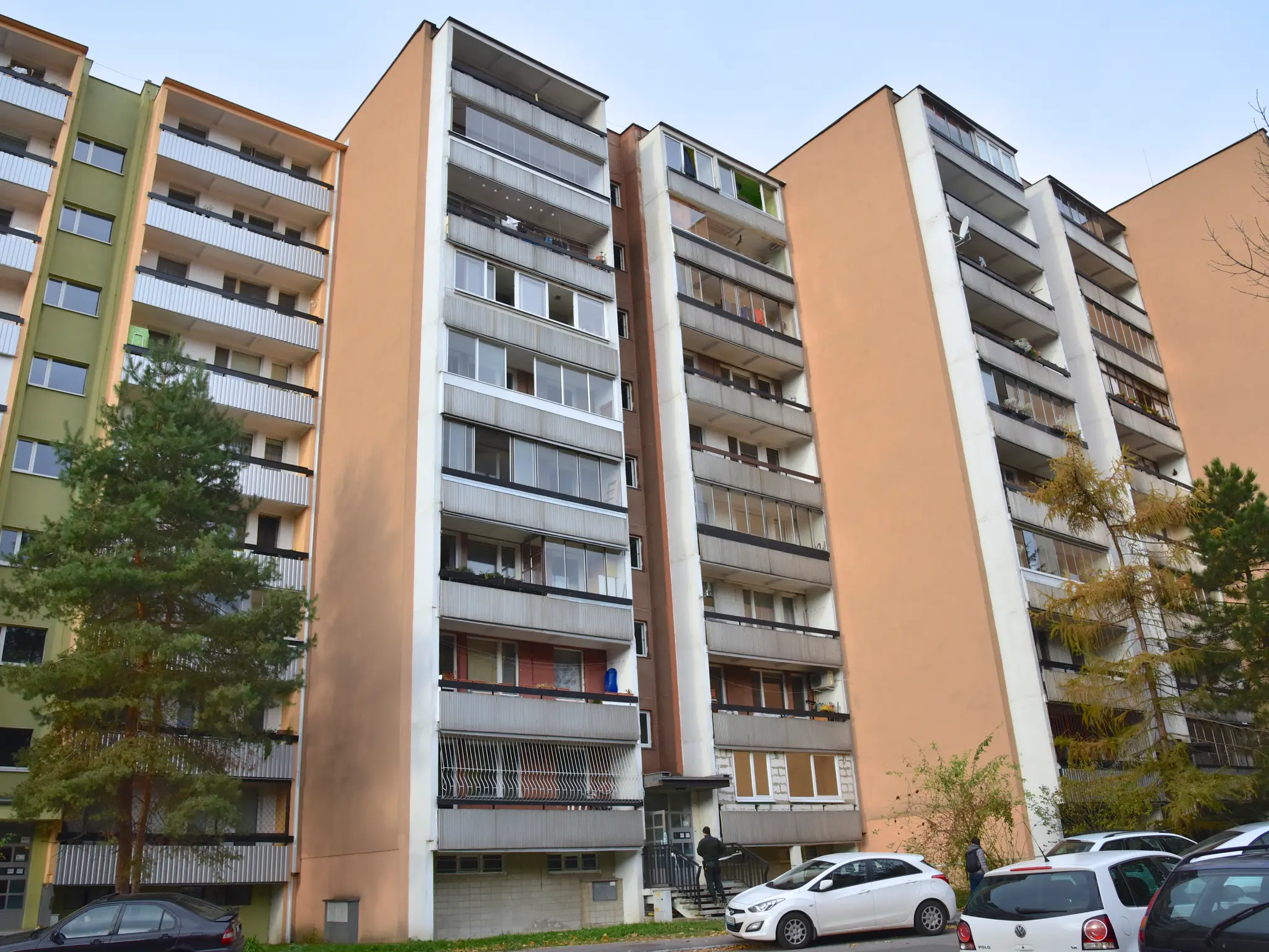 Panelák.