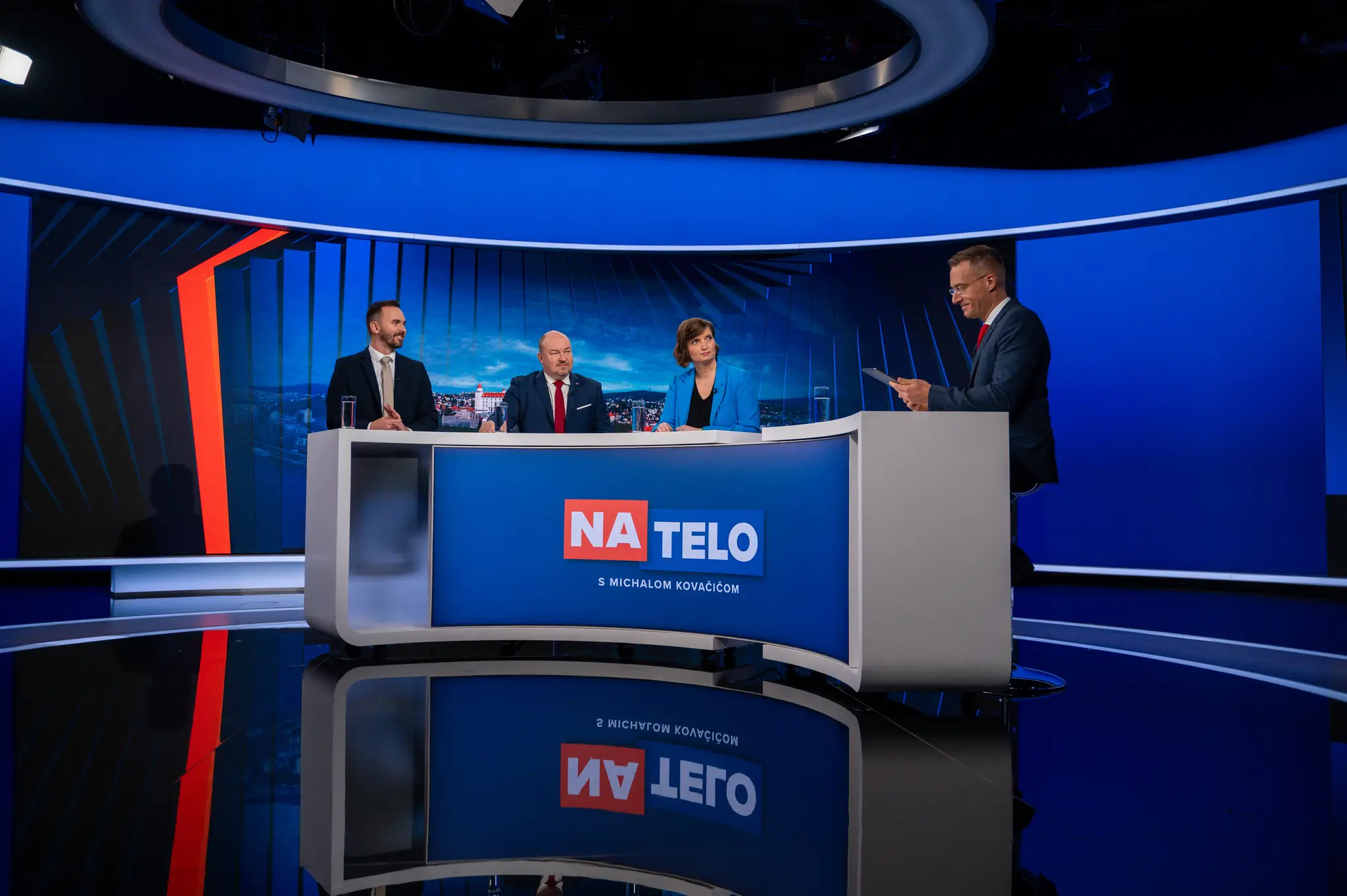 Pozvanie do relácie Na telo prijali Michal Šipoš, Rudolf Huliak a Lucia Plaváková.