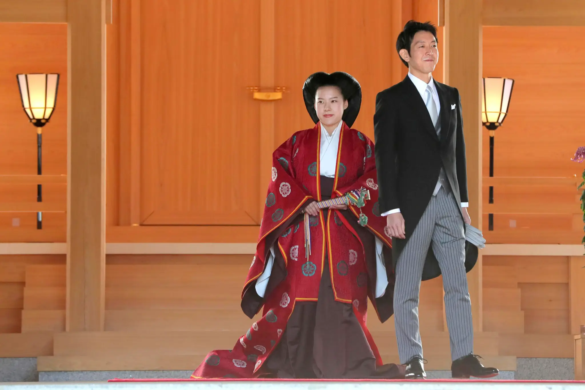 Japonská princezná Ajako s manželom.
