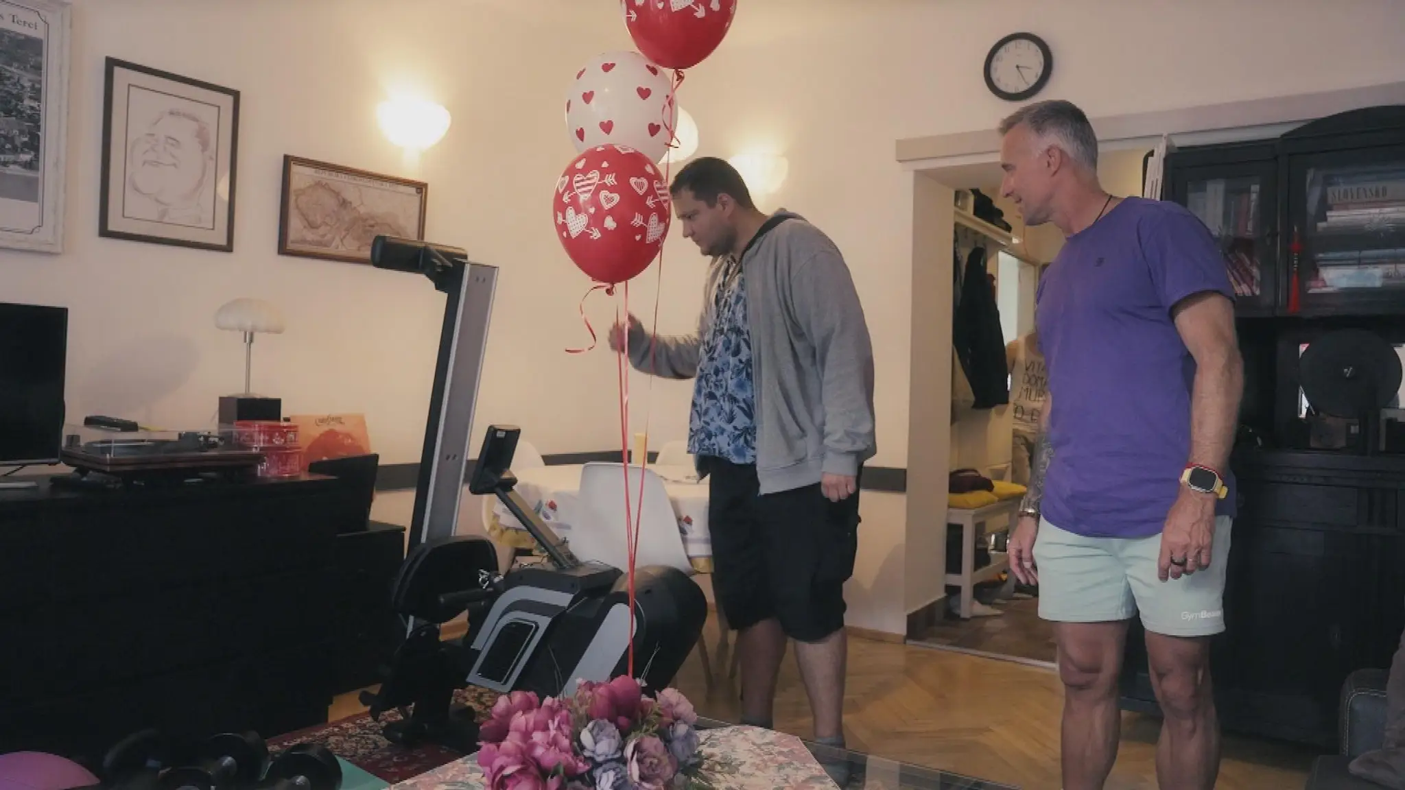 Michala čakalo na ceste za premenou mnoho výziev. Na jej konci došiel do úspešného cieľa.
