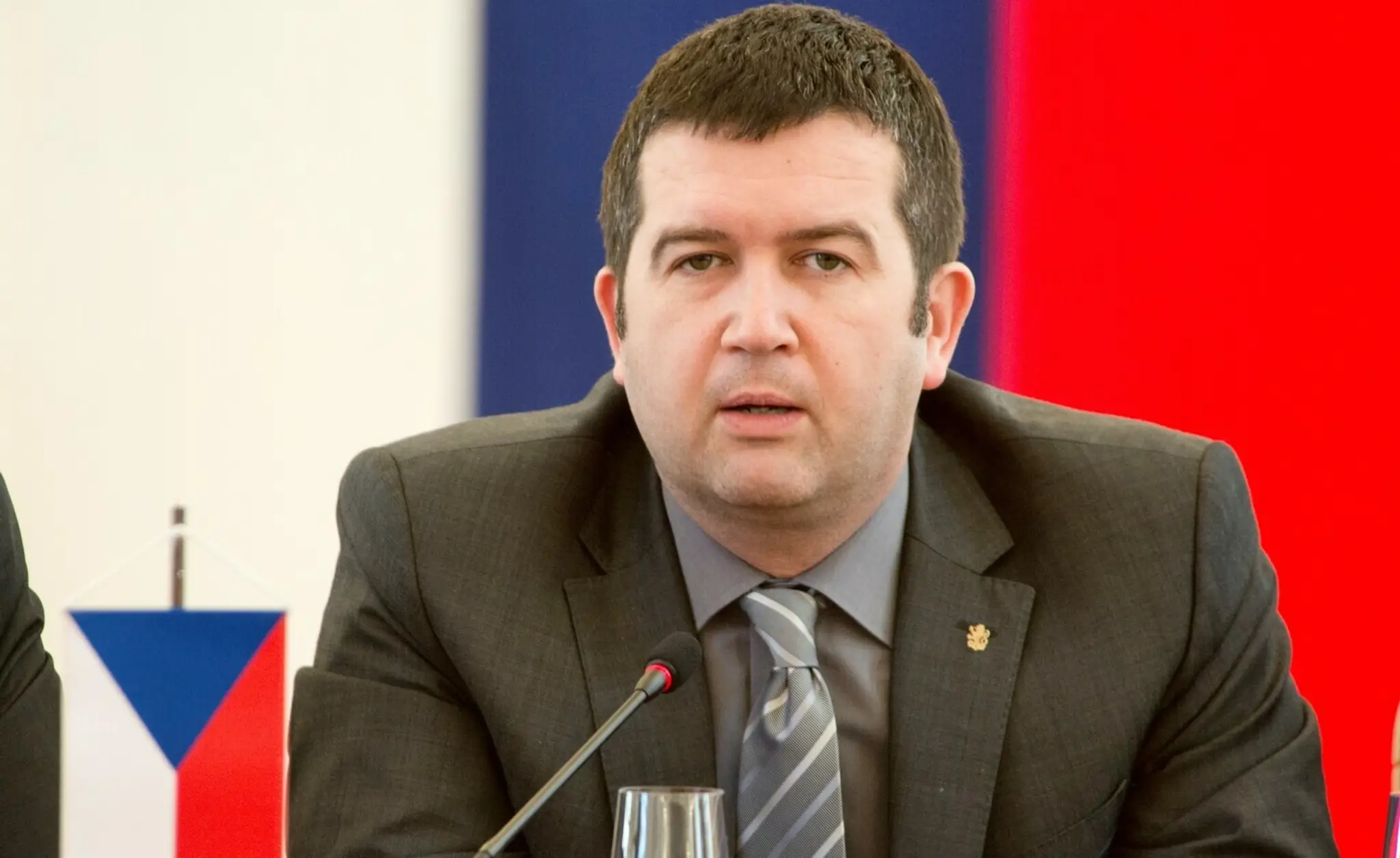 Jan Hamáček.