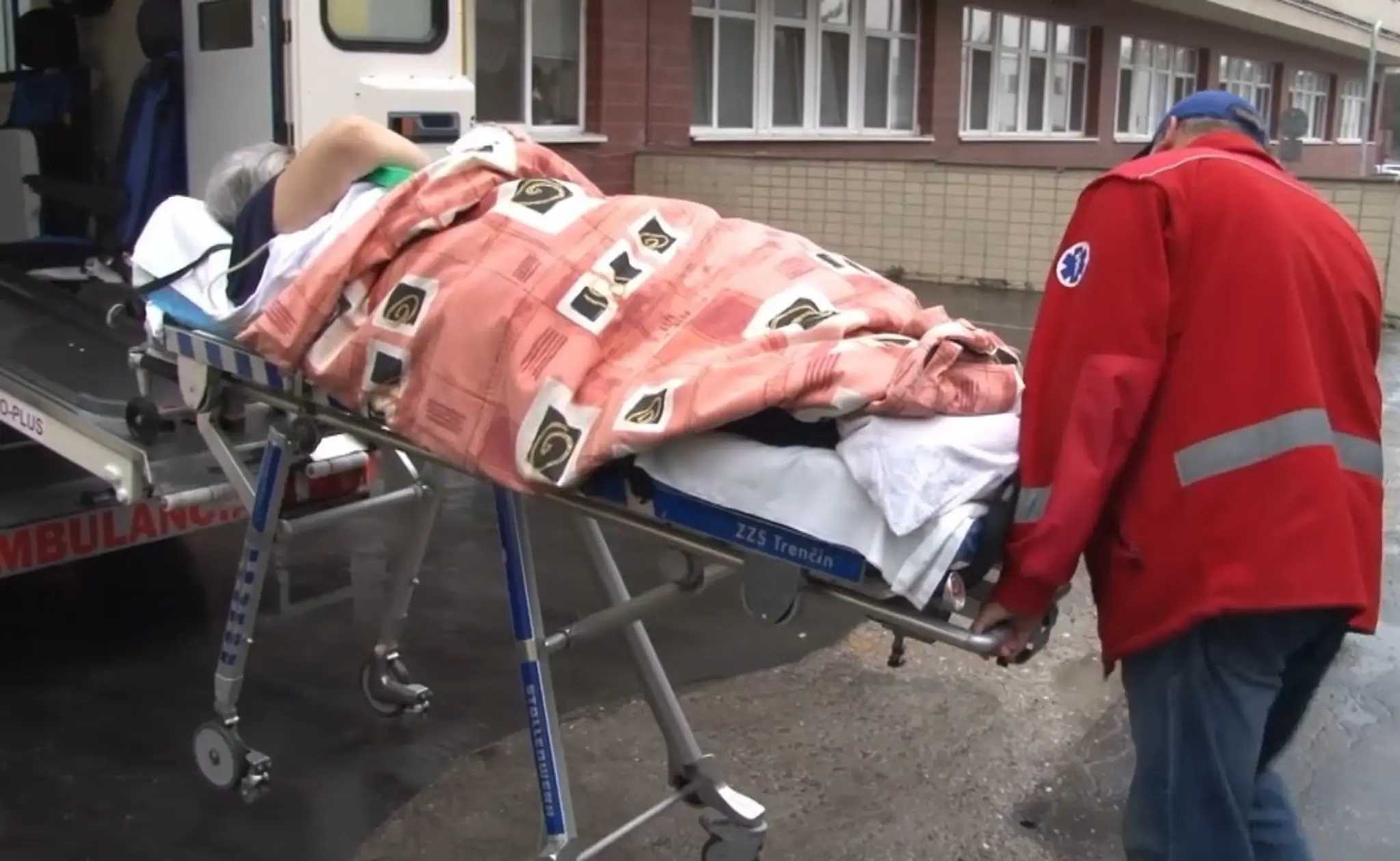 Táto žena môže podľa úradov chodiť na dialýzu autobusom