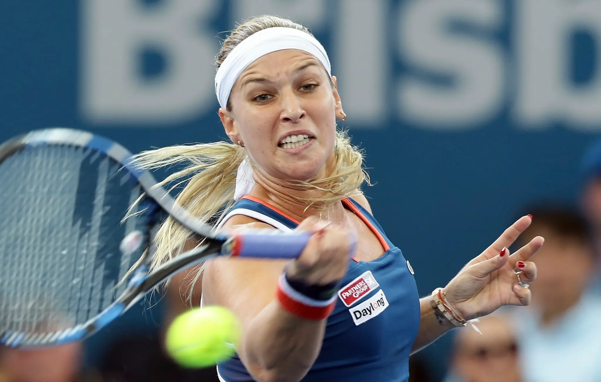 Dominika Cibulková v zápase s Alize Cornetovou