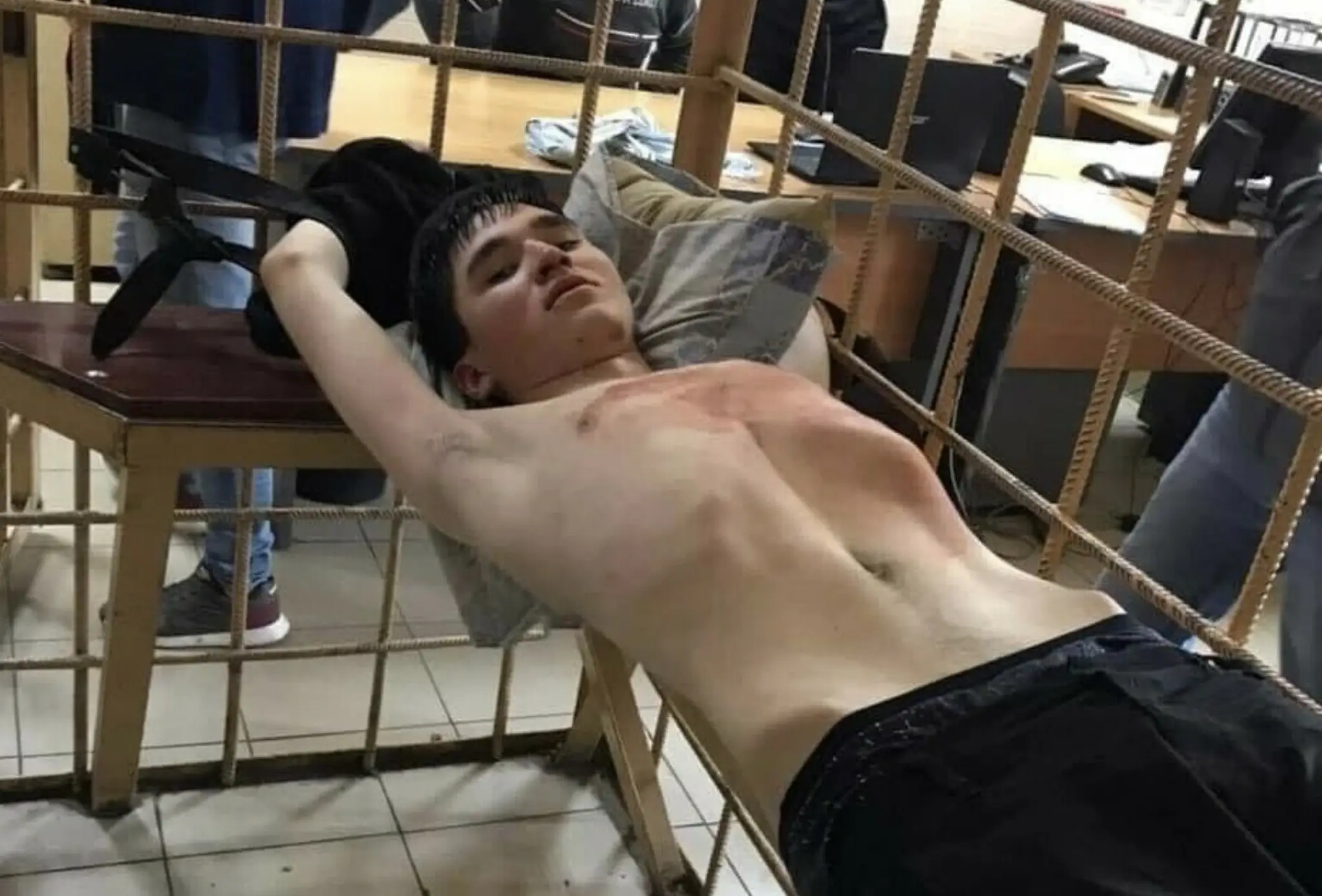Zadržaný útočník, ktorý strieľal na škole v Kazani