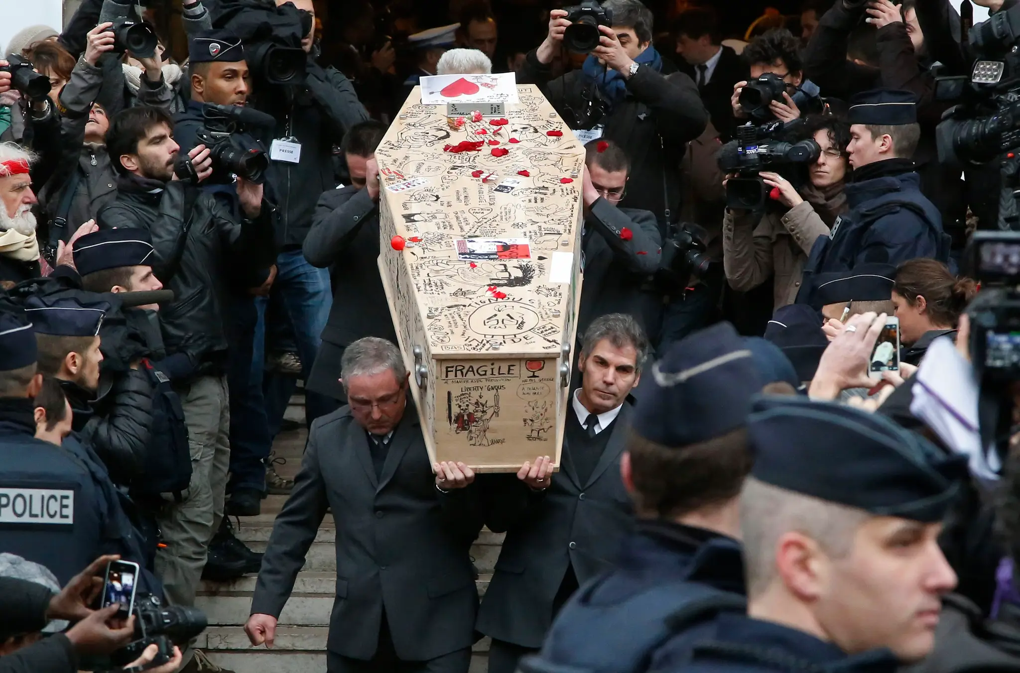 Od teroristického útoku na redakciu časopisu Charlie Hebdo uplynulo 10 rokov