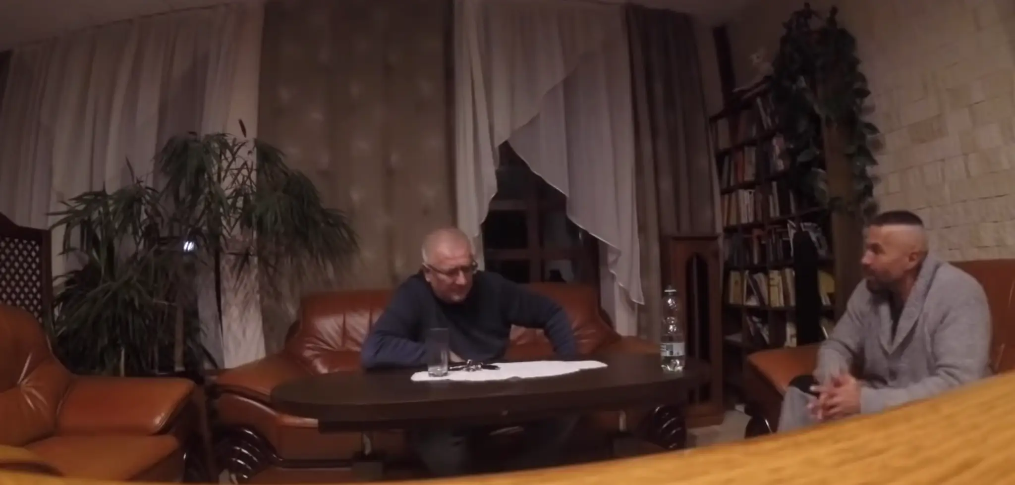 Krosček Zdena Cháru na Brendana Gallaghera.