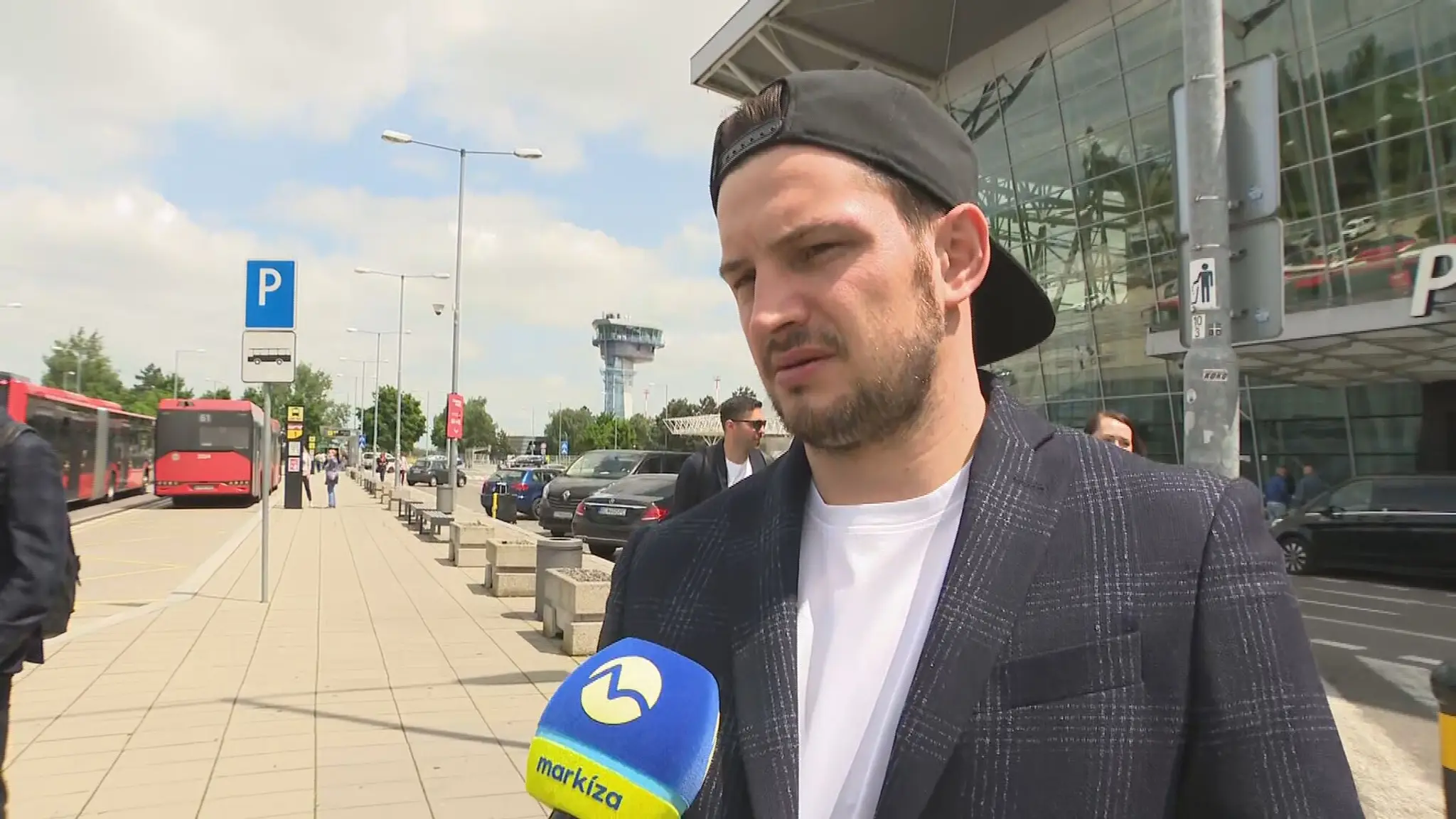 Libor Hudáček po prílete z Rigy.