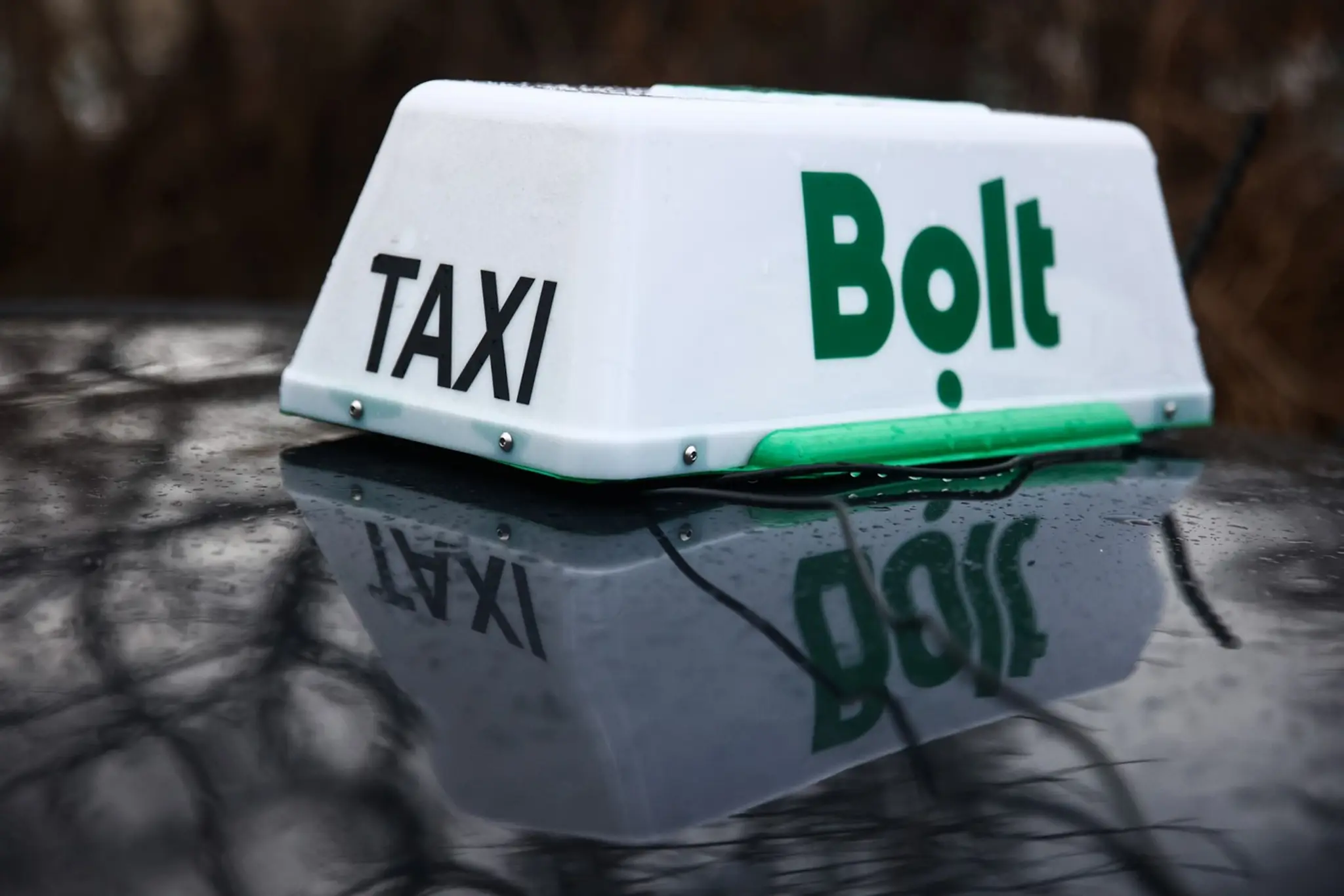 Taxi Bolt.