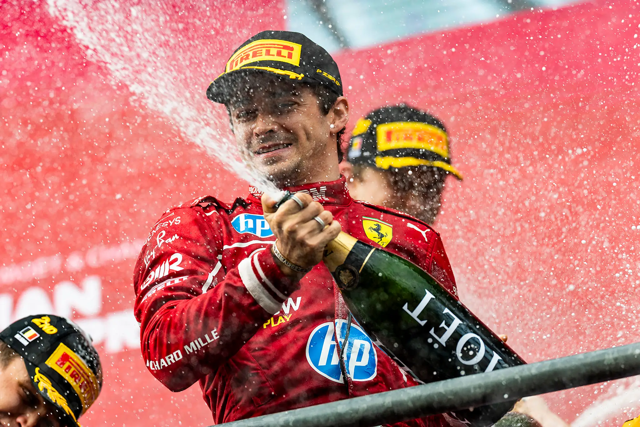 McLareny prekvapivo prehrali v kvalifikácii s Leclercom. U našich susedov odštartuje Piastri pred Norrisom