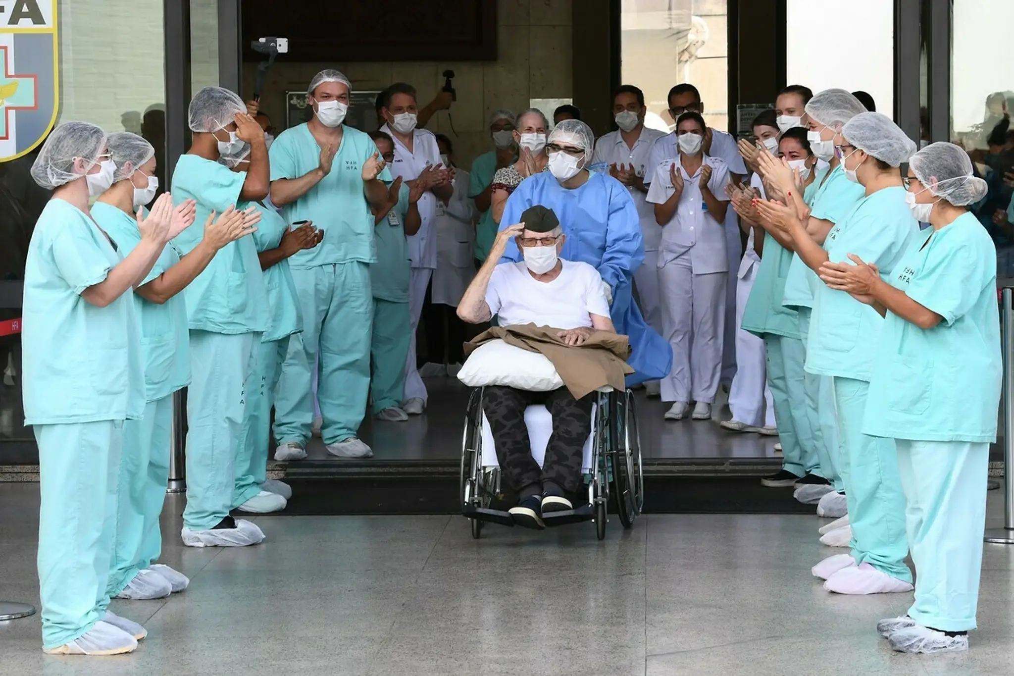 Na snímke sprava prezidentka SR Zuzana Čaputová a Vladimír Pčolinský