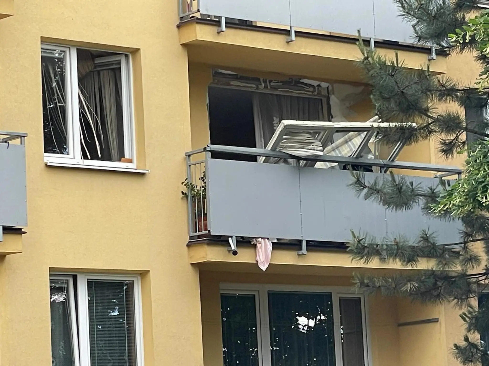 V byte vybuchla kolobežka.
