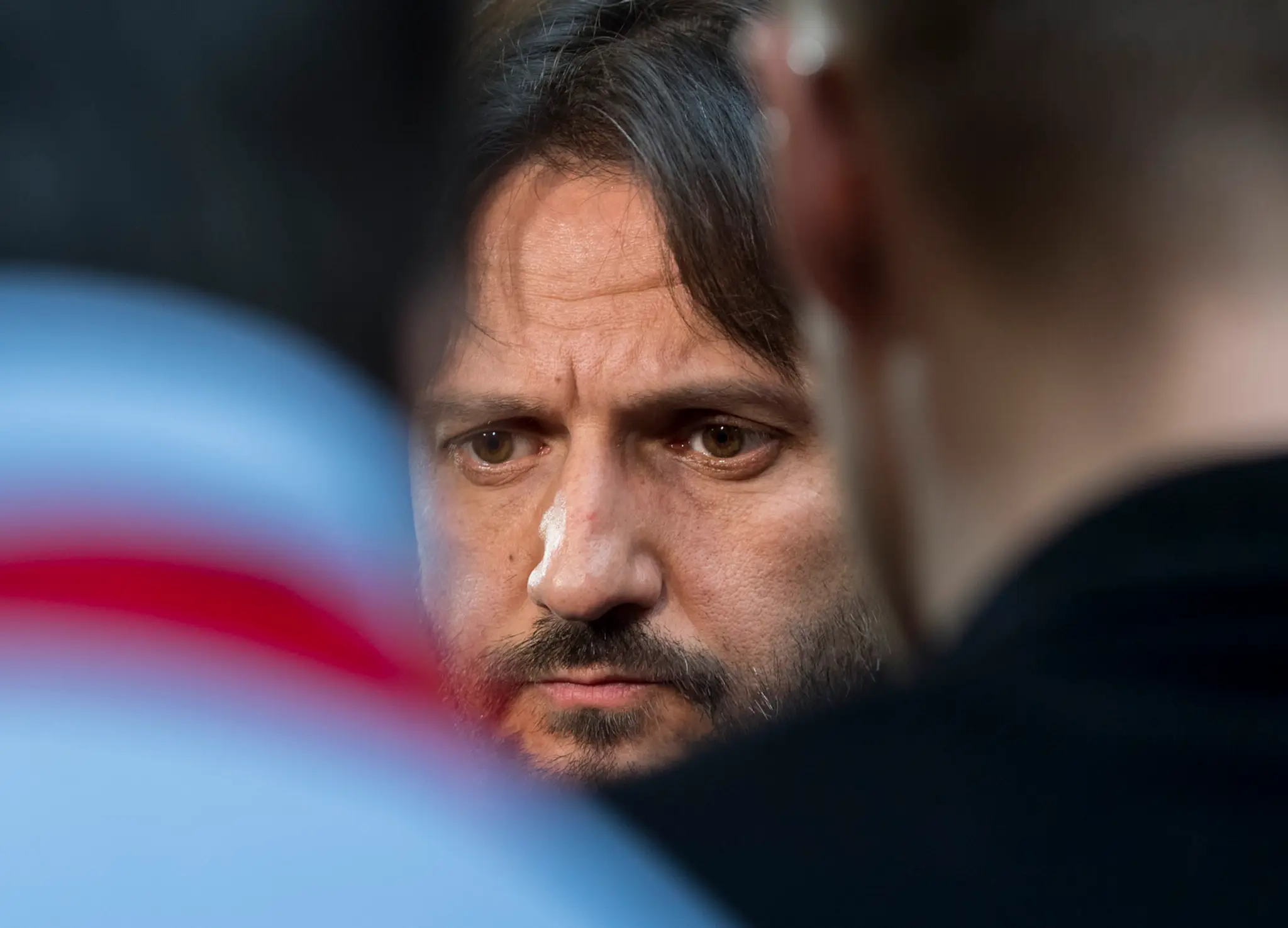 Sanchez Watt dostal červenú kartu za to, že povedal rozhodcovi svoje meno.