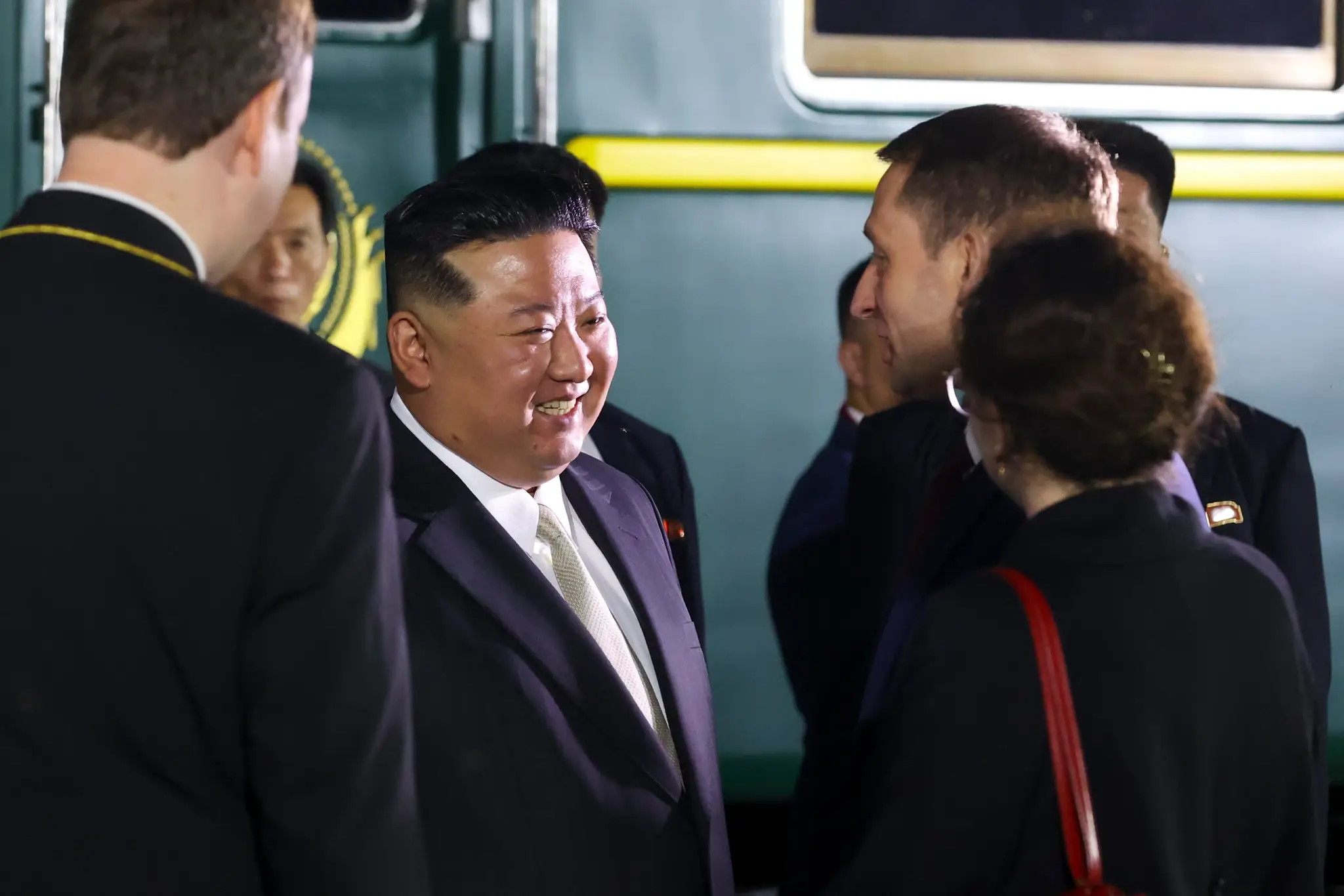 Na snímke Kim Čong-un, ktorý pricestoval vlakom do Ruska,