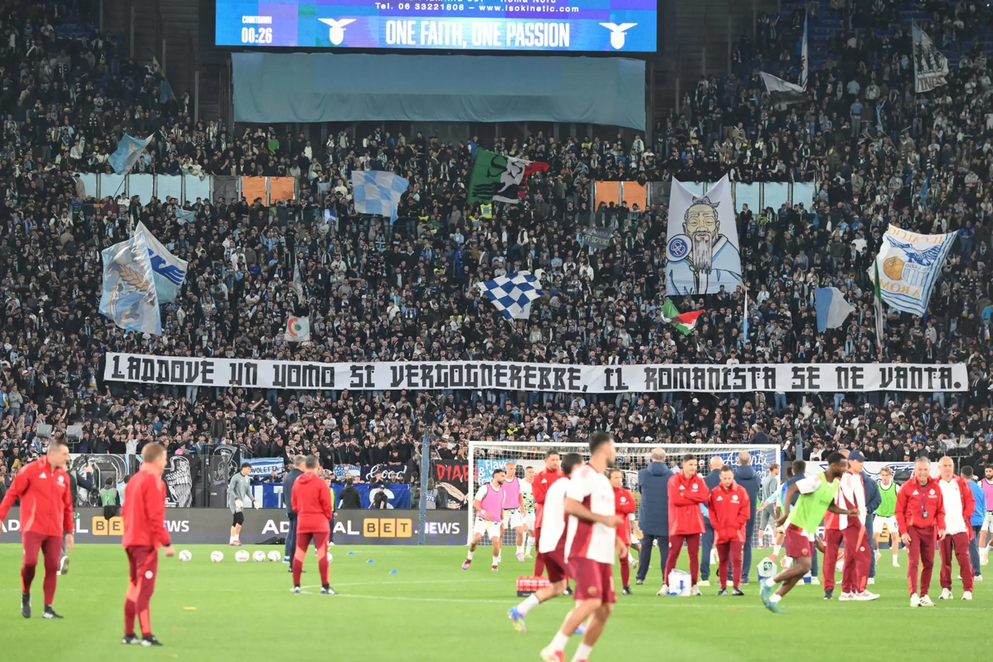Čarovná atmosféra rímskeho derby.