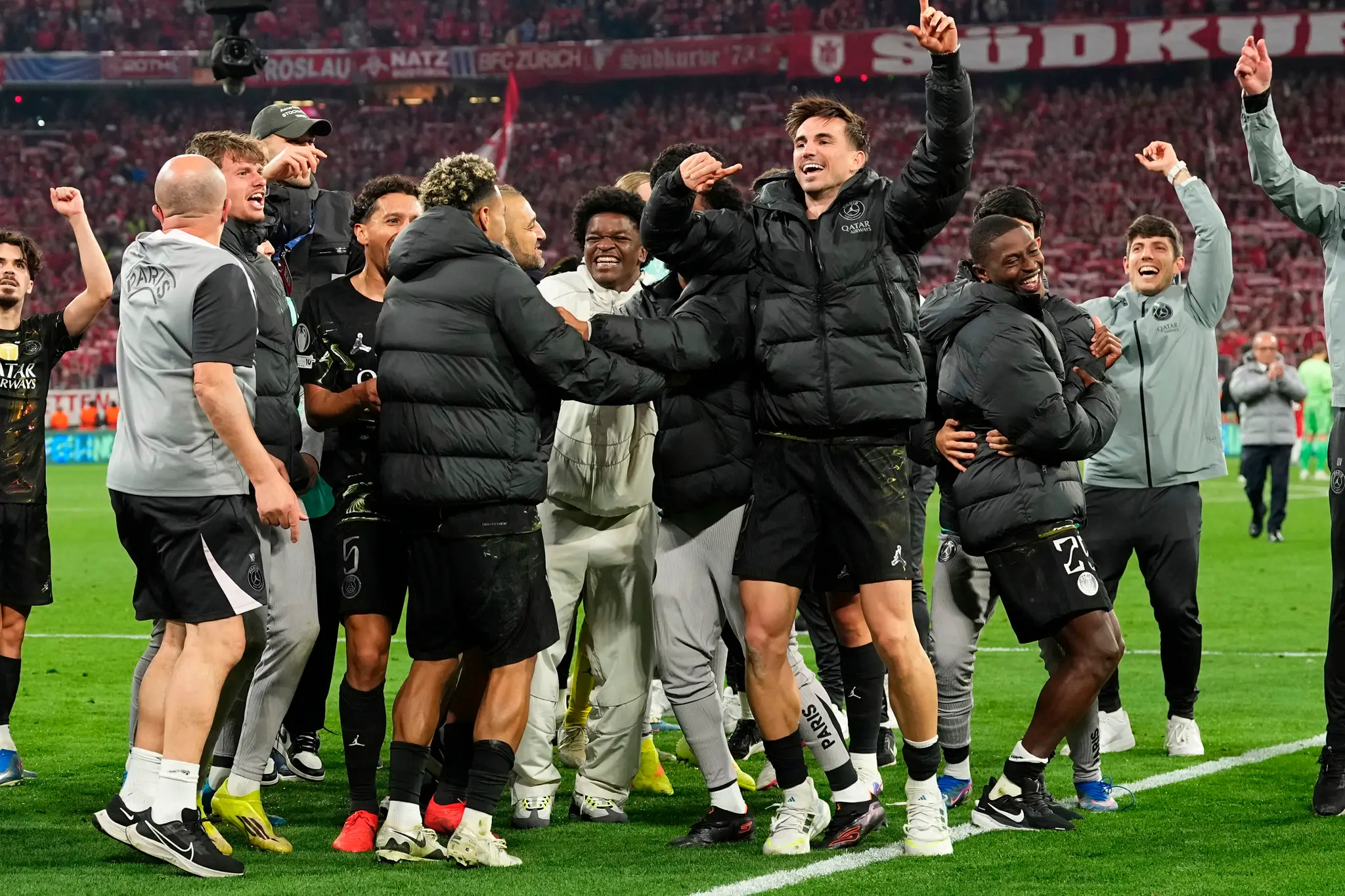 Futbalisti PSG postúpili do finále Ligy majstrov.