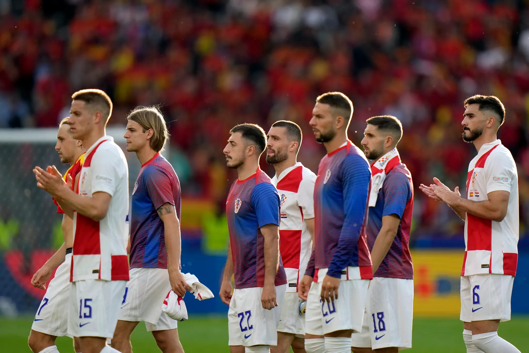 Chorvátski futbalisti boli po zápase sklamaní.