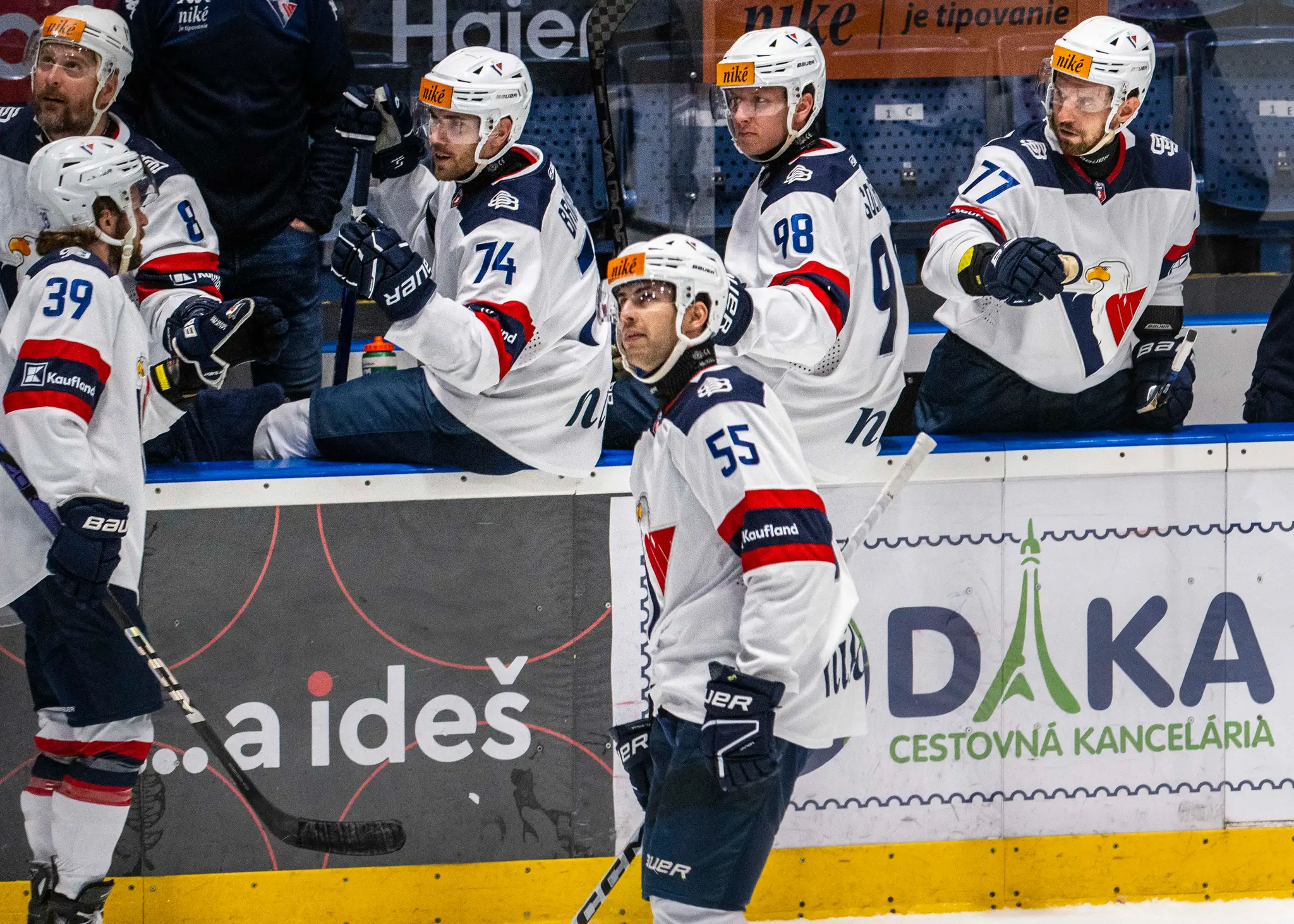 Slovan na úvod vybojoval tesné víťazstvo.