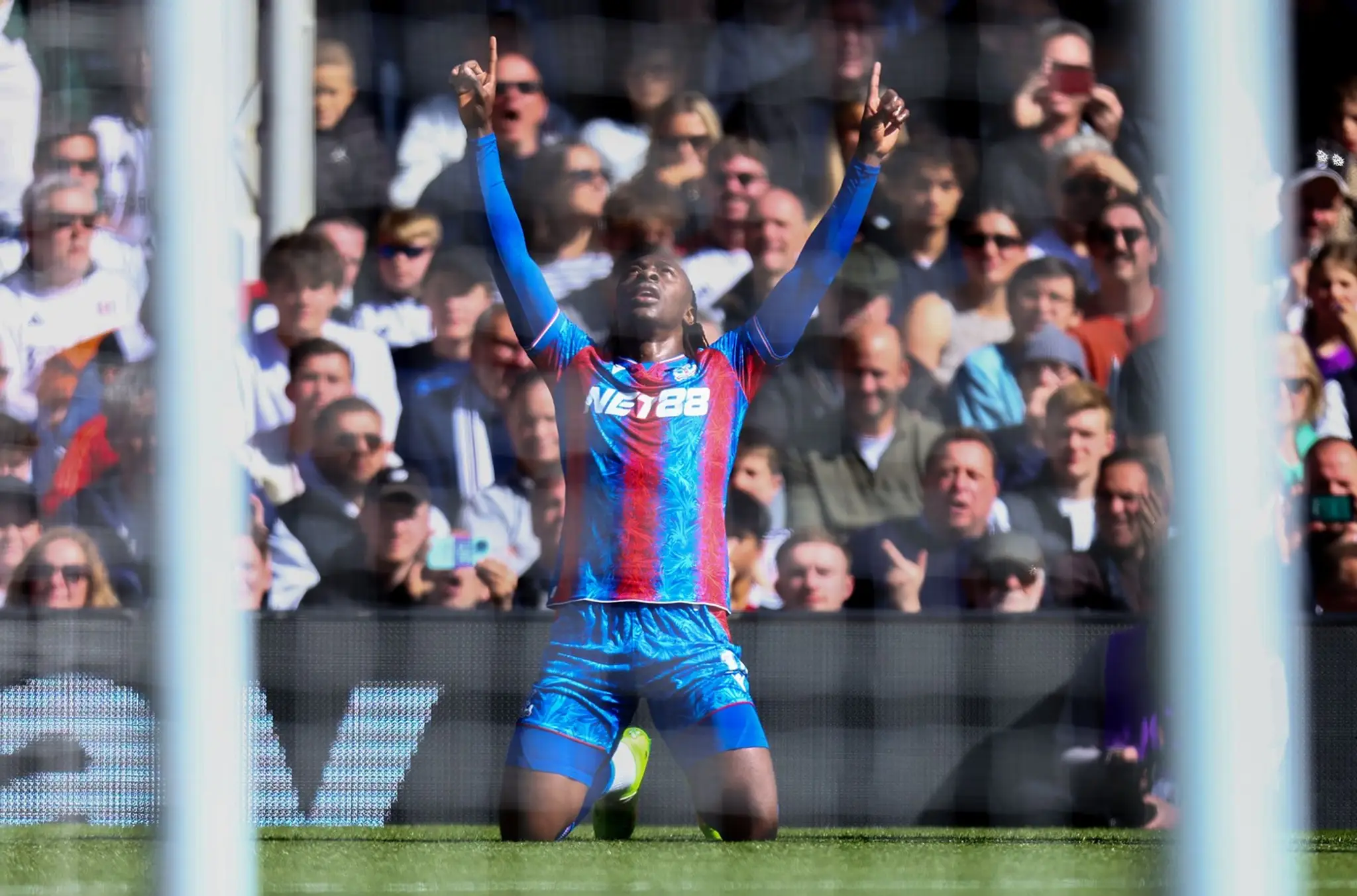  Eberechi Eze z Crystal Palace