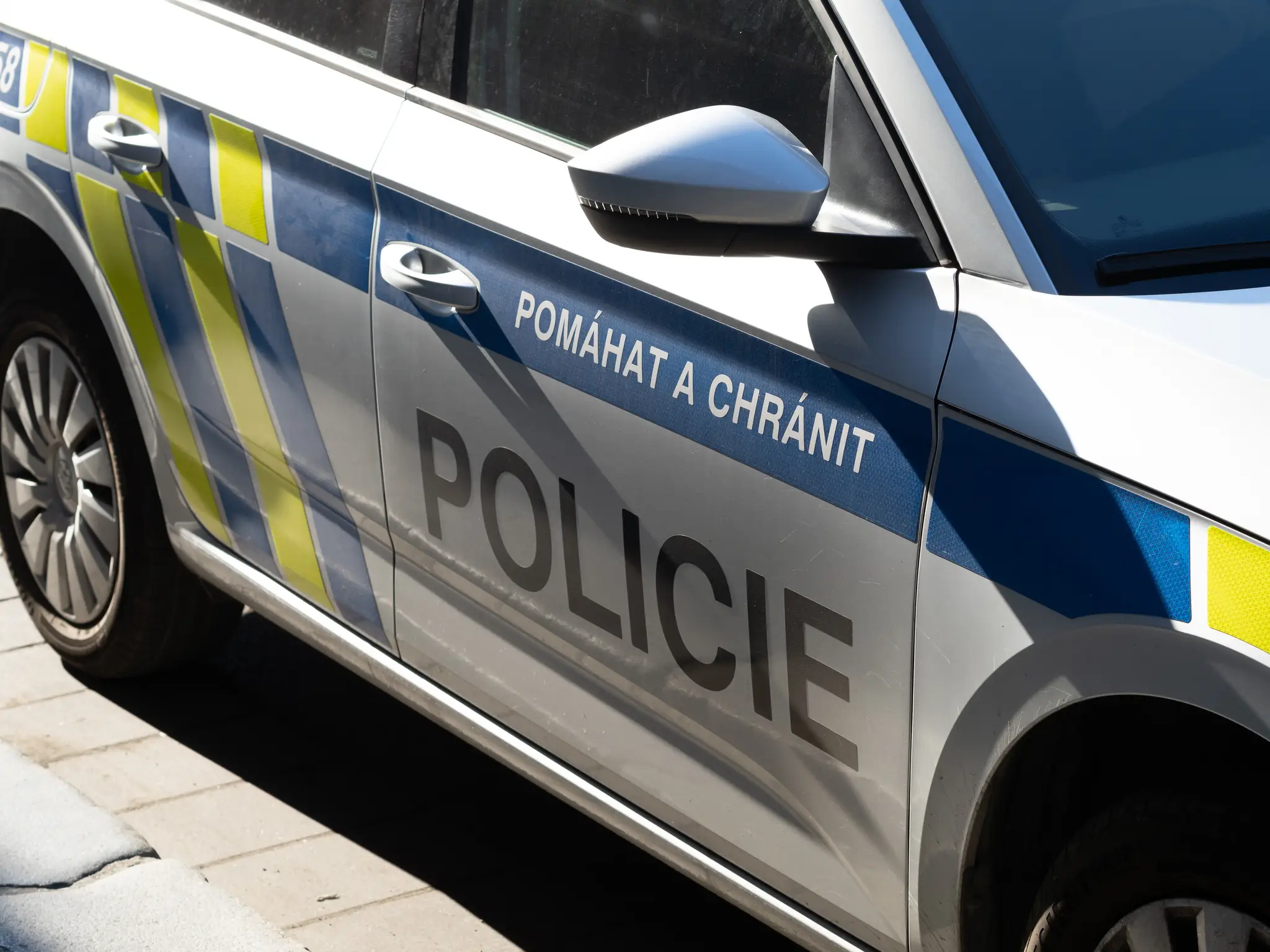 České policajné auto - ilustračná snímka