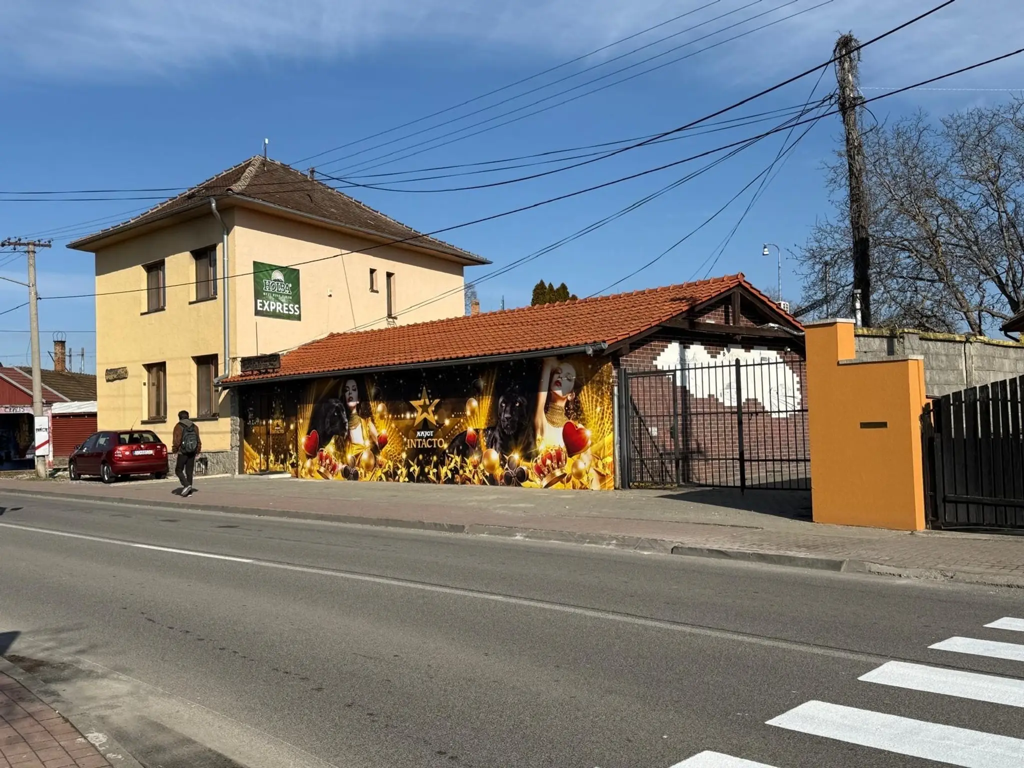 Herňa.