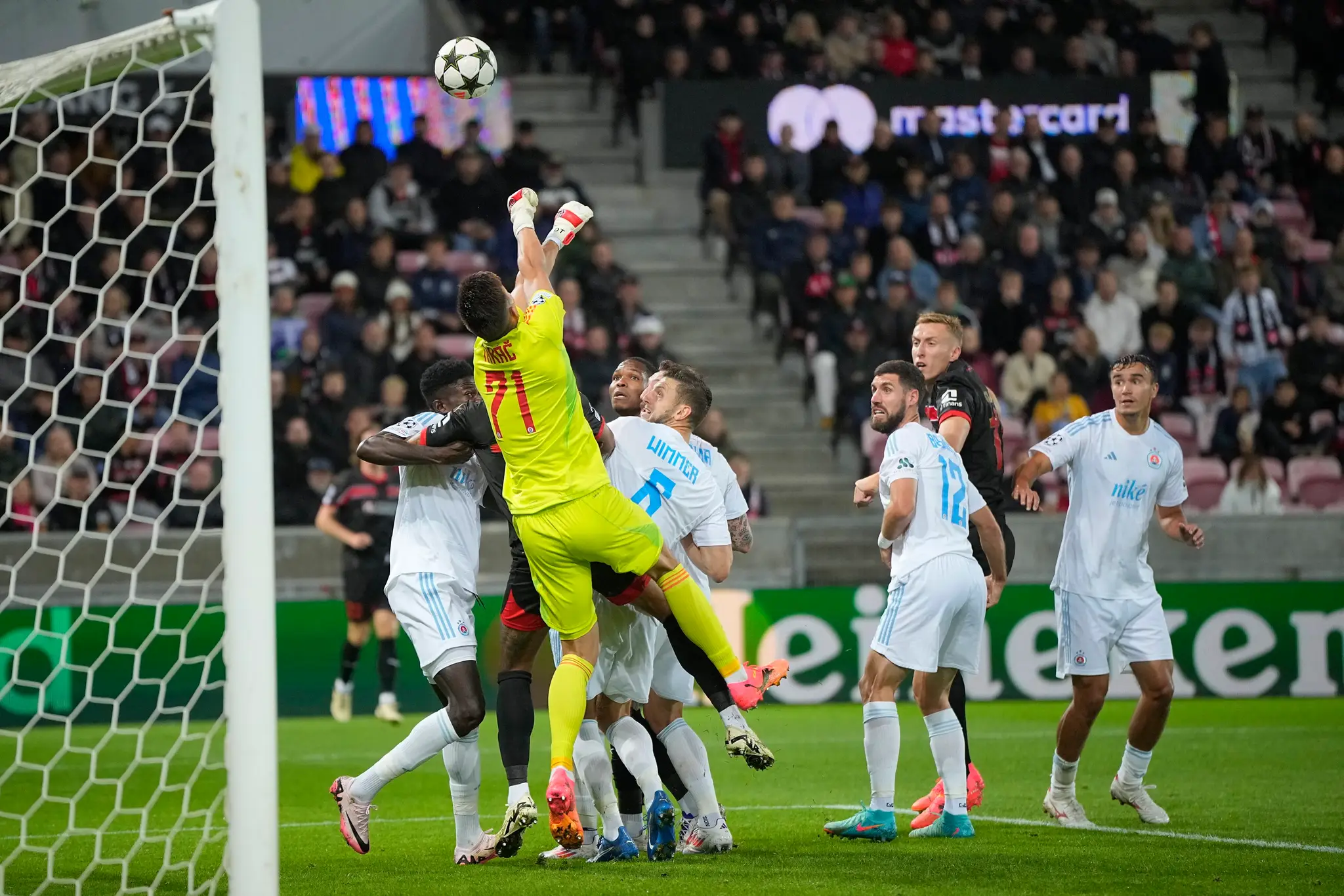 Slovan vybojoval na pôde Midtjyllandu cennú remízu
