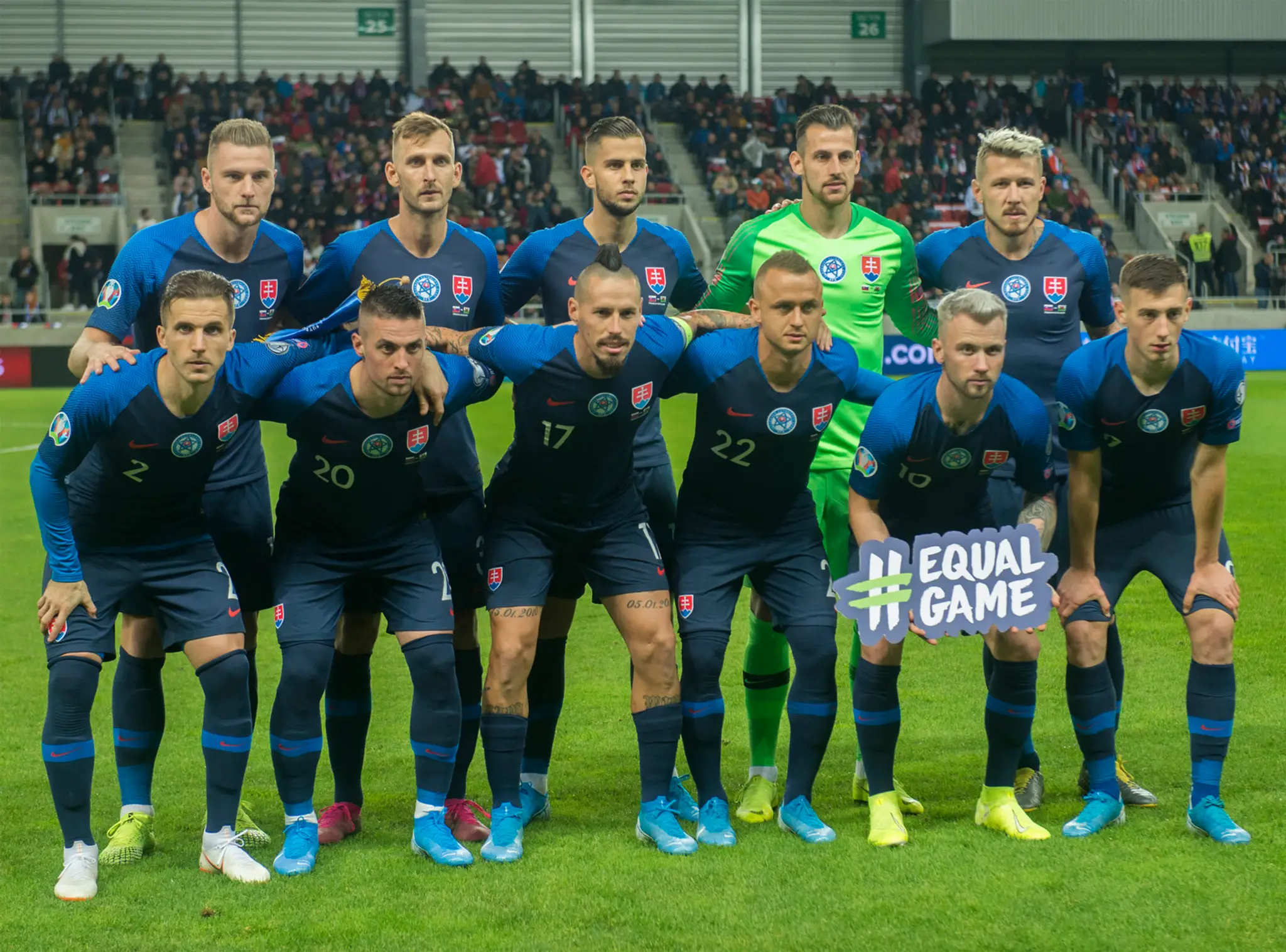 Maďar Balázs Dzsudzák reaguje v kvalifikácii ME 2020 v Chorvátsku.