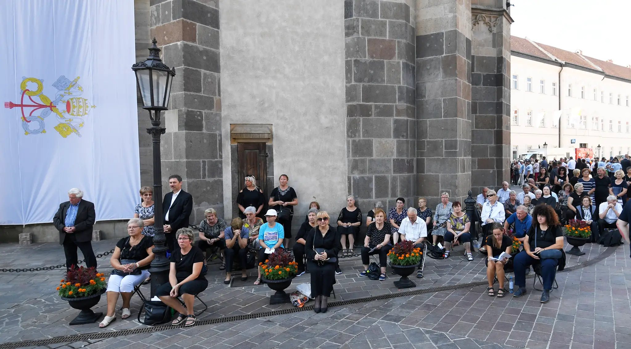 Snímka z pohrebnej svätej omše