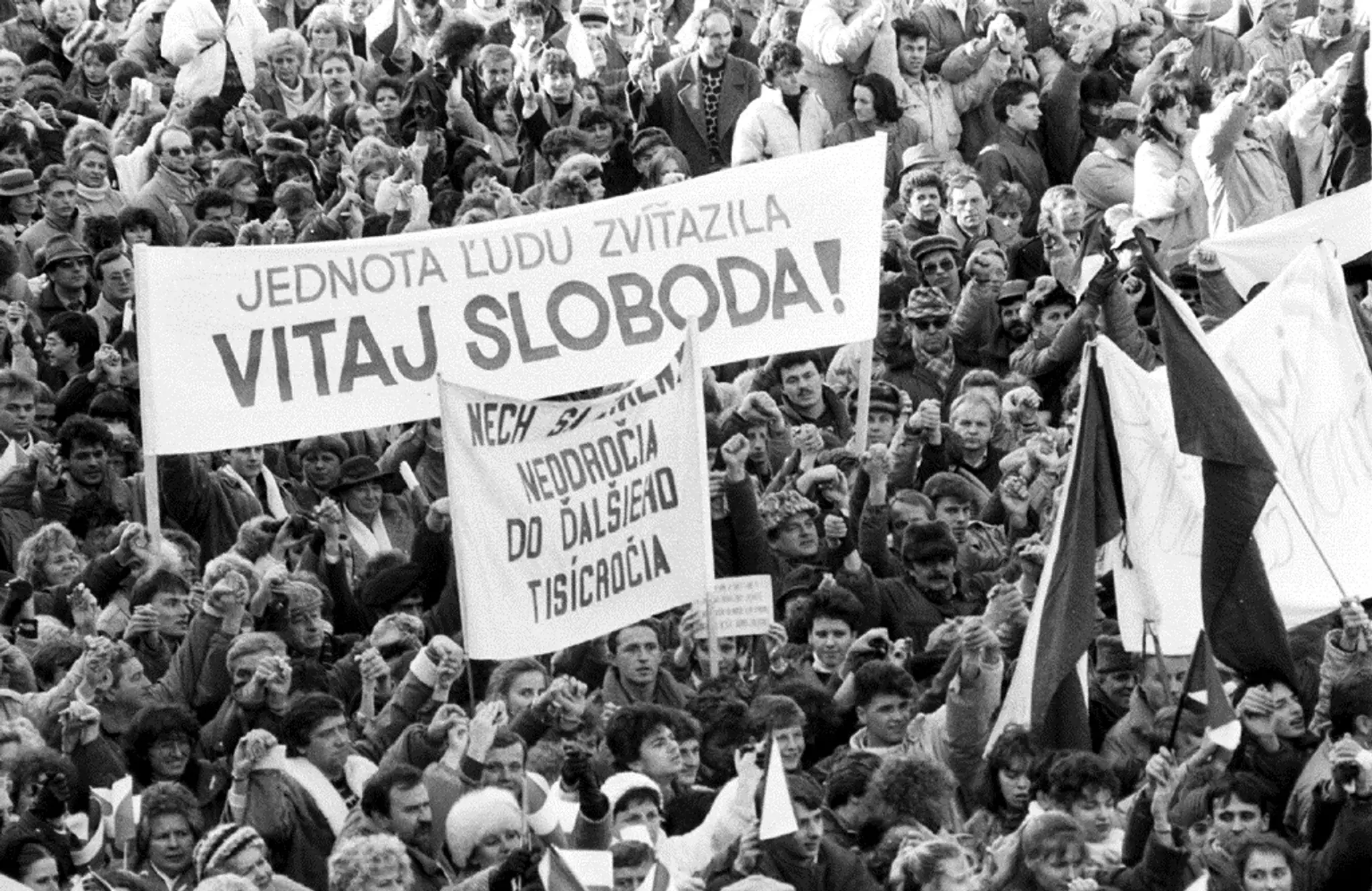 Nežná revolúcia.