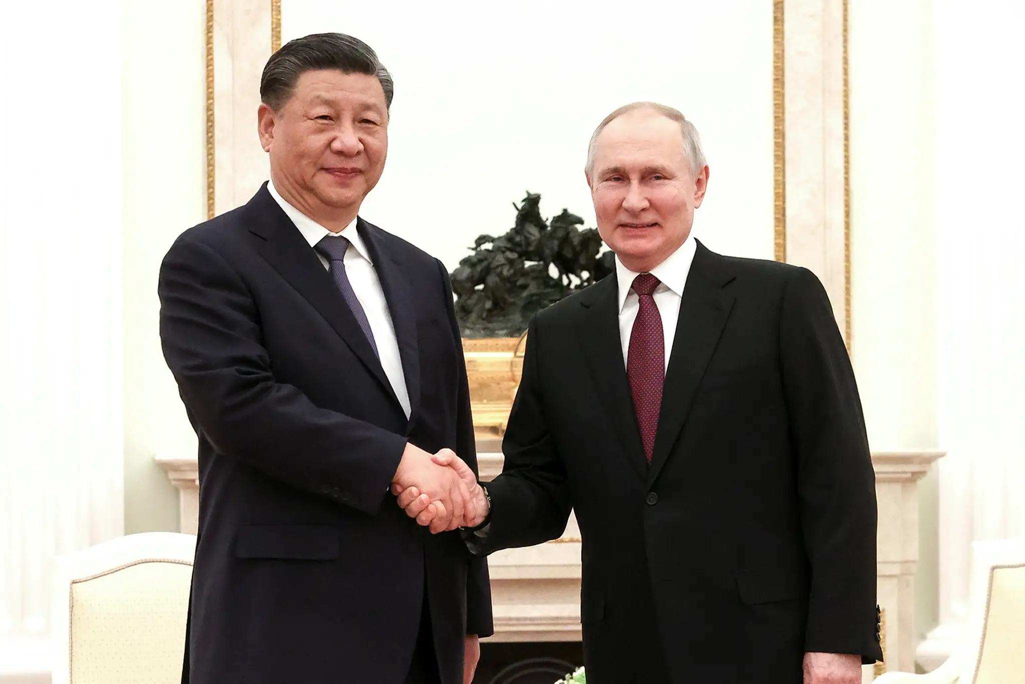 Putin privítal v Kremli Si Ťin-pchinga