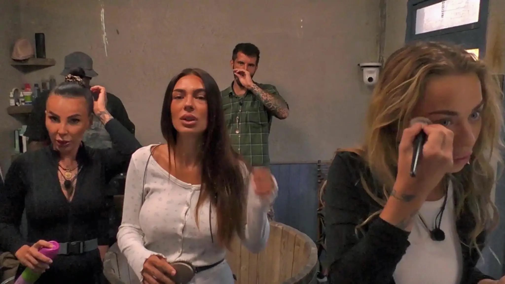 Farma 17 - Emília, Michaela a Ela