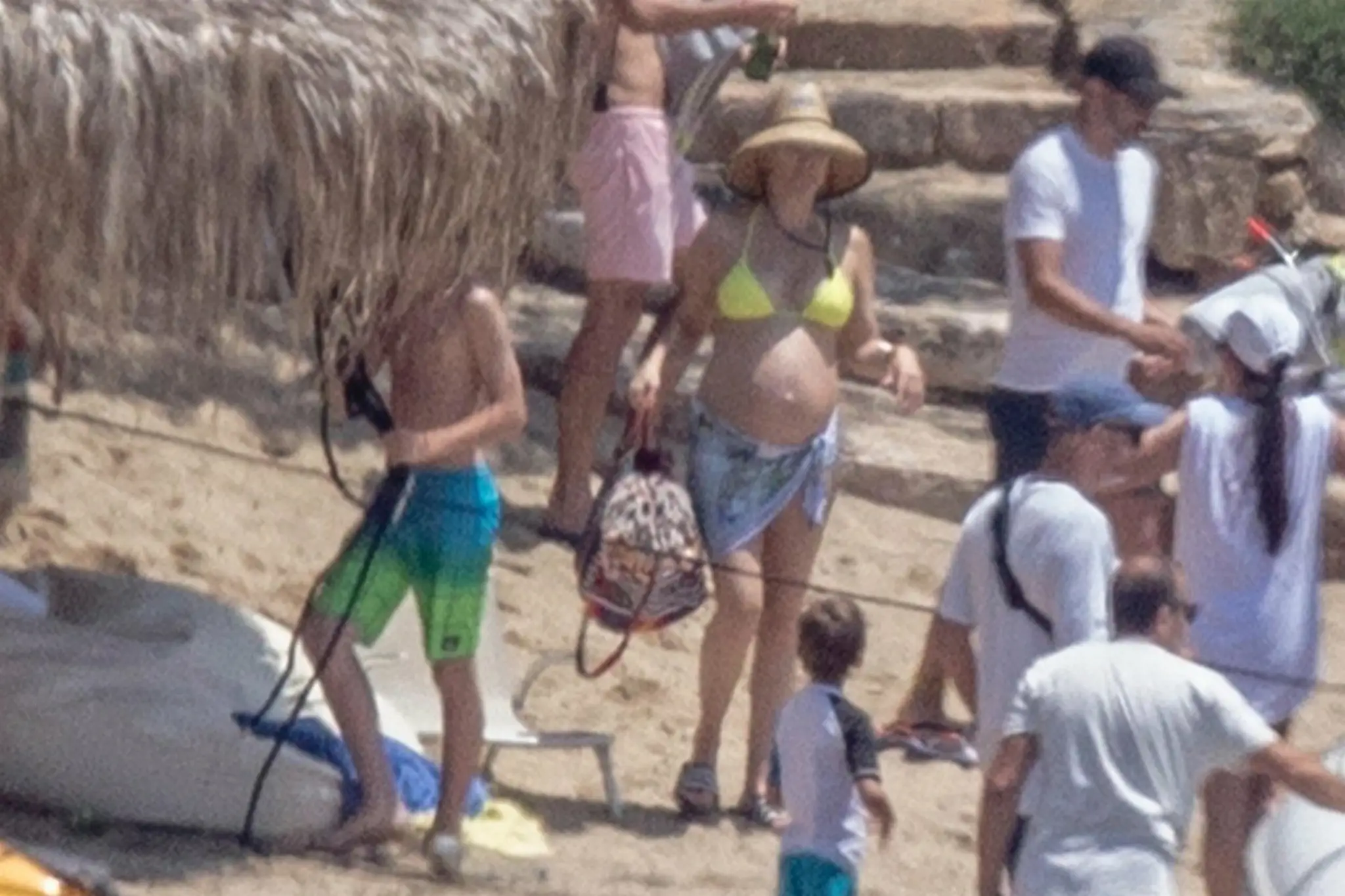 Kate Hudson oddychuje na gréckom ostrove.