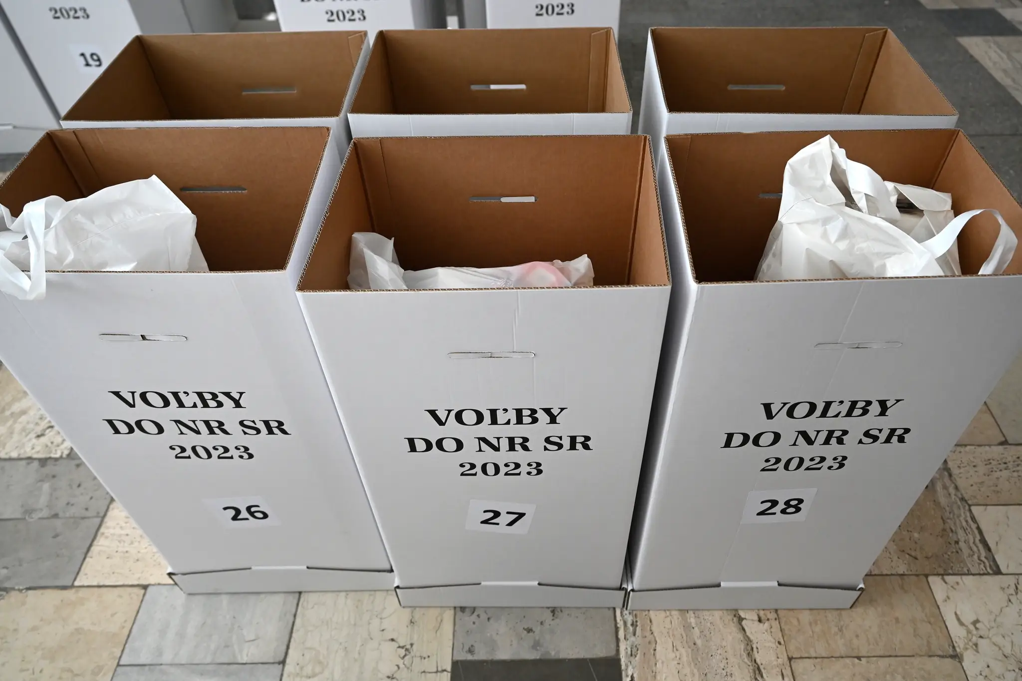 Volebné schránky