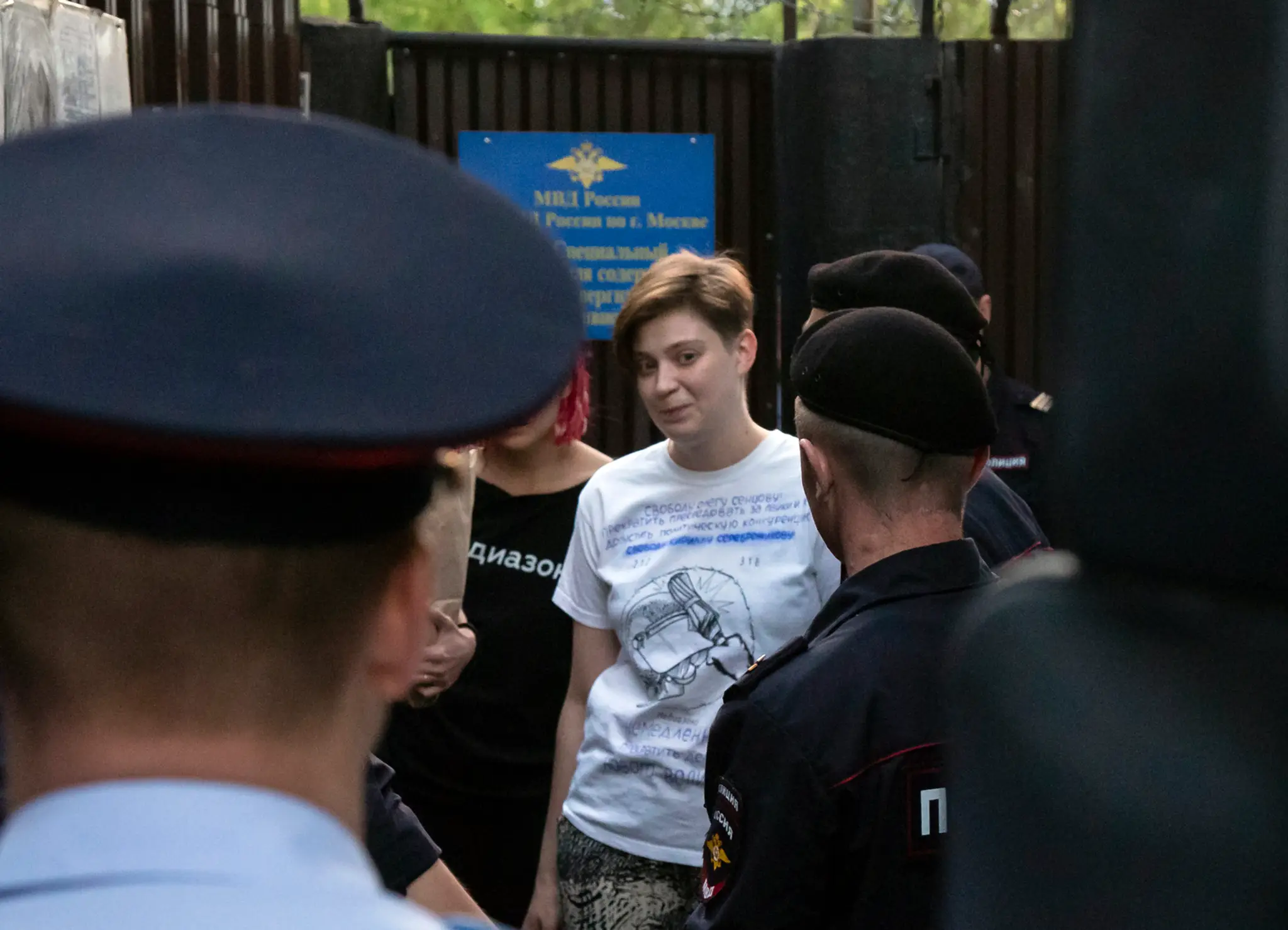 Aktivistky Pussy Riot po prepustení z väzenia opäť zadržali
