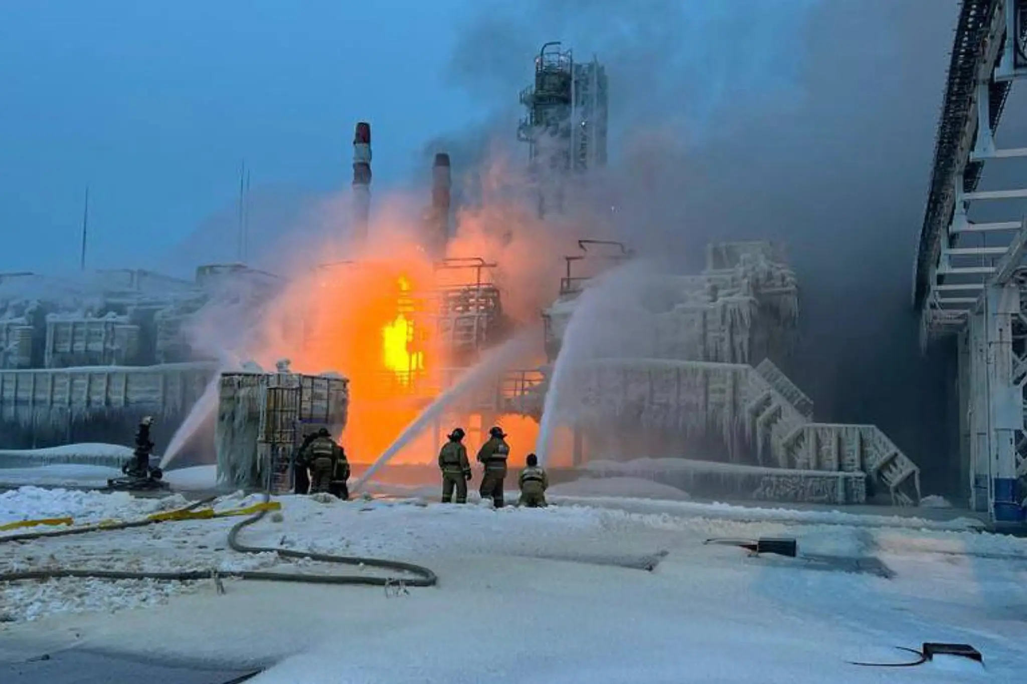 Požiar terminálu pri Petrohrade