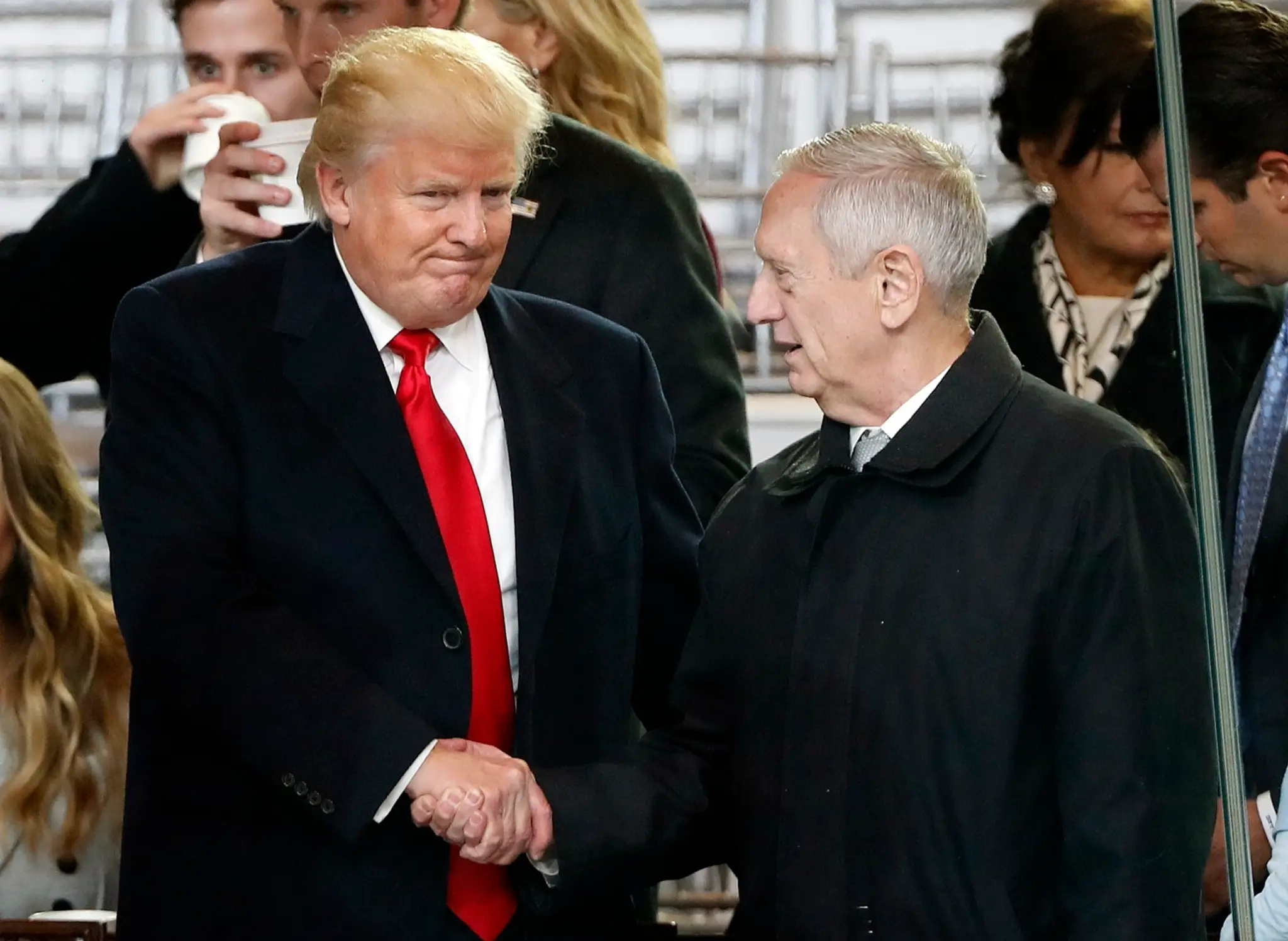 Donald Trump a James Mattis.