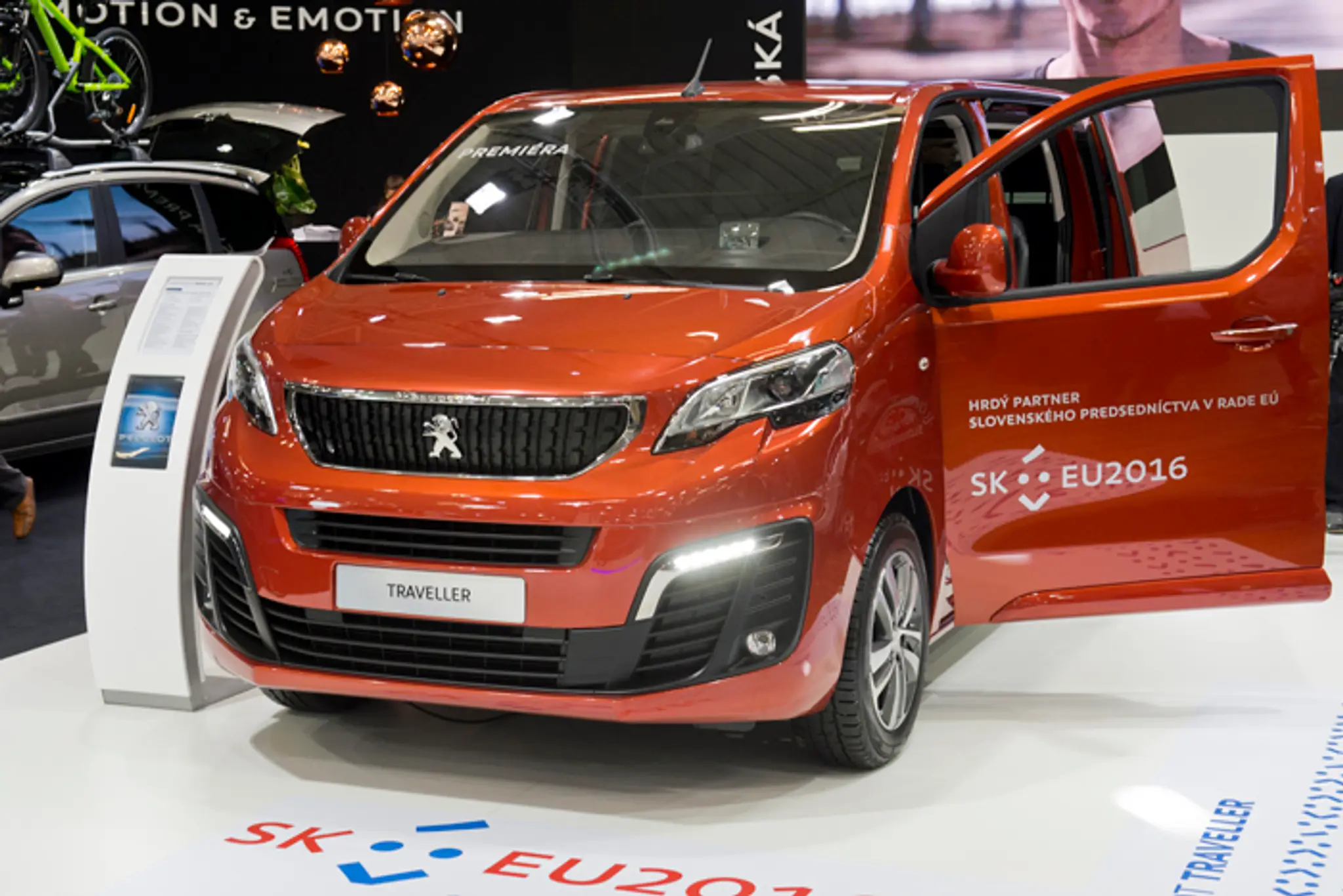 Premiéra automobilu Peugeot Traveller na bratislavskom Autosalóne.